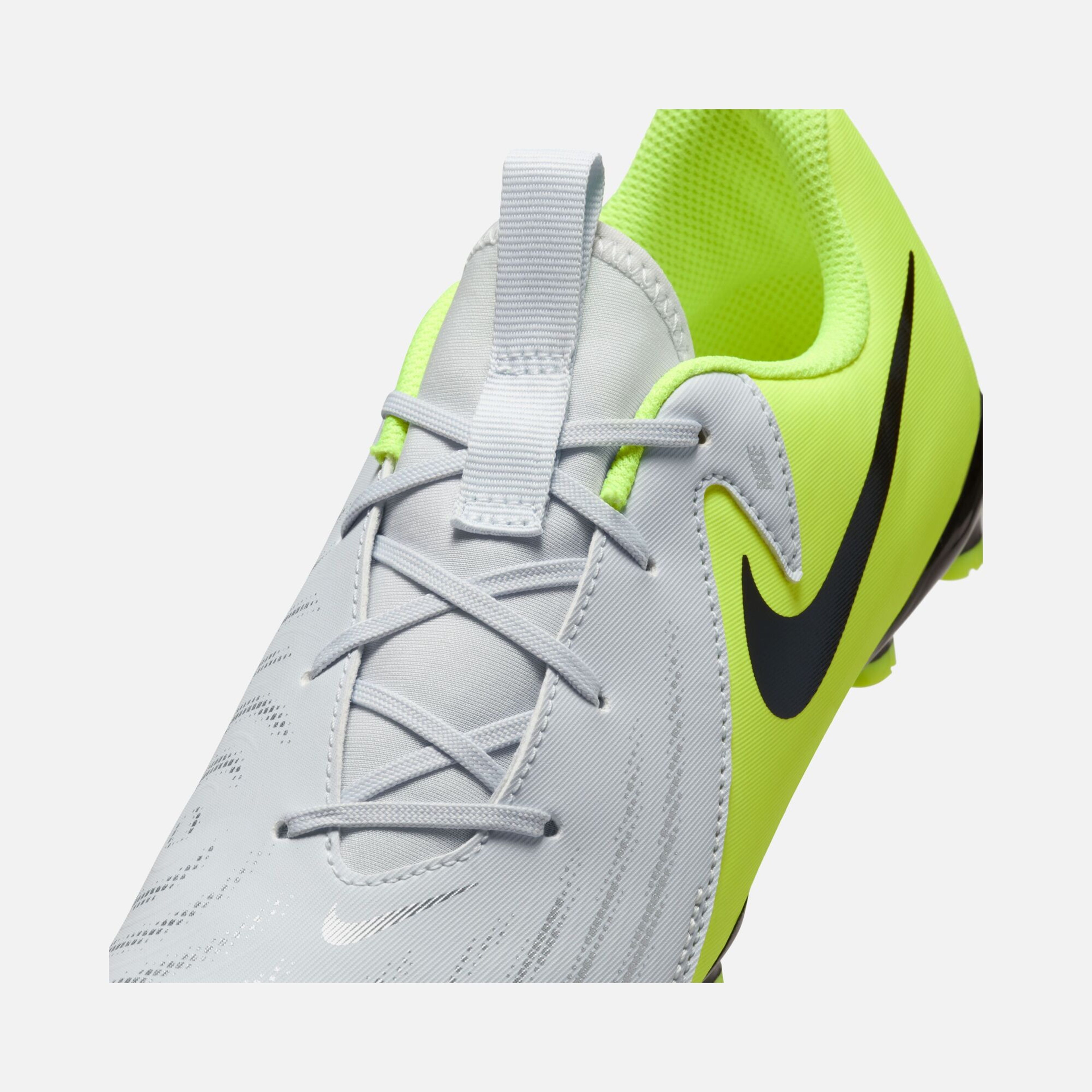 Nike Jr. Phantom GX II Academy FG/MG Multi-Ground Low-Top Çocuk Krampon