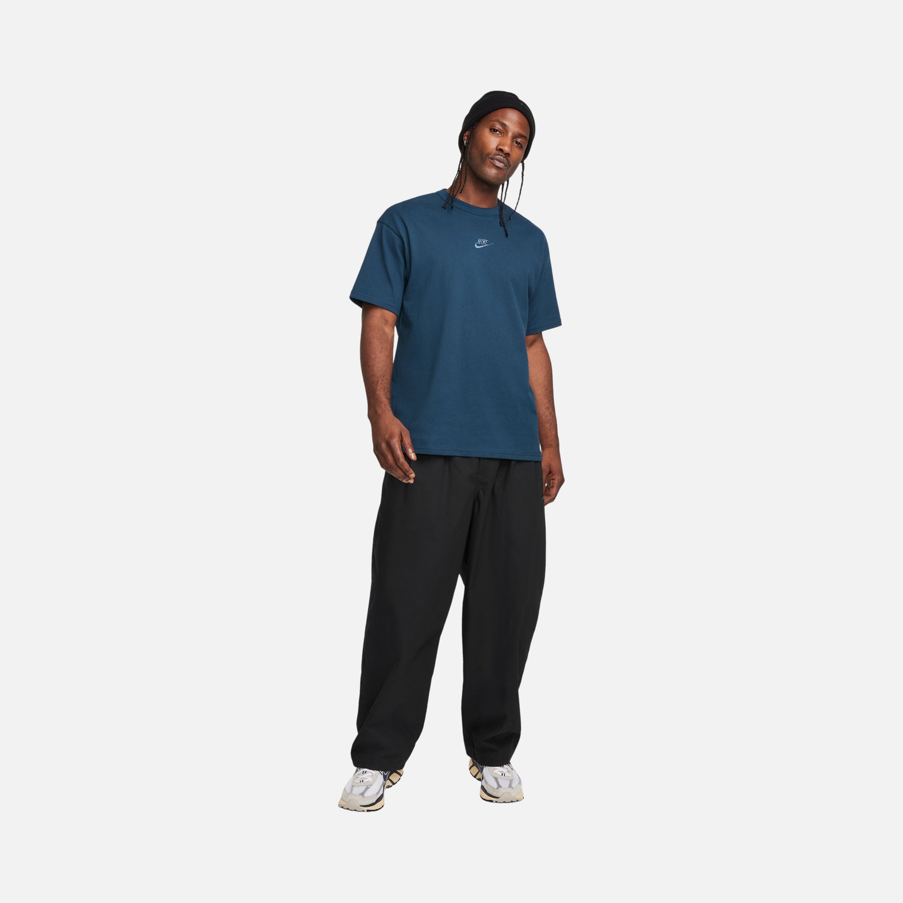 Nike Sportswear Premium Essentials Short-Sleeve Erkek Tişört