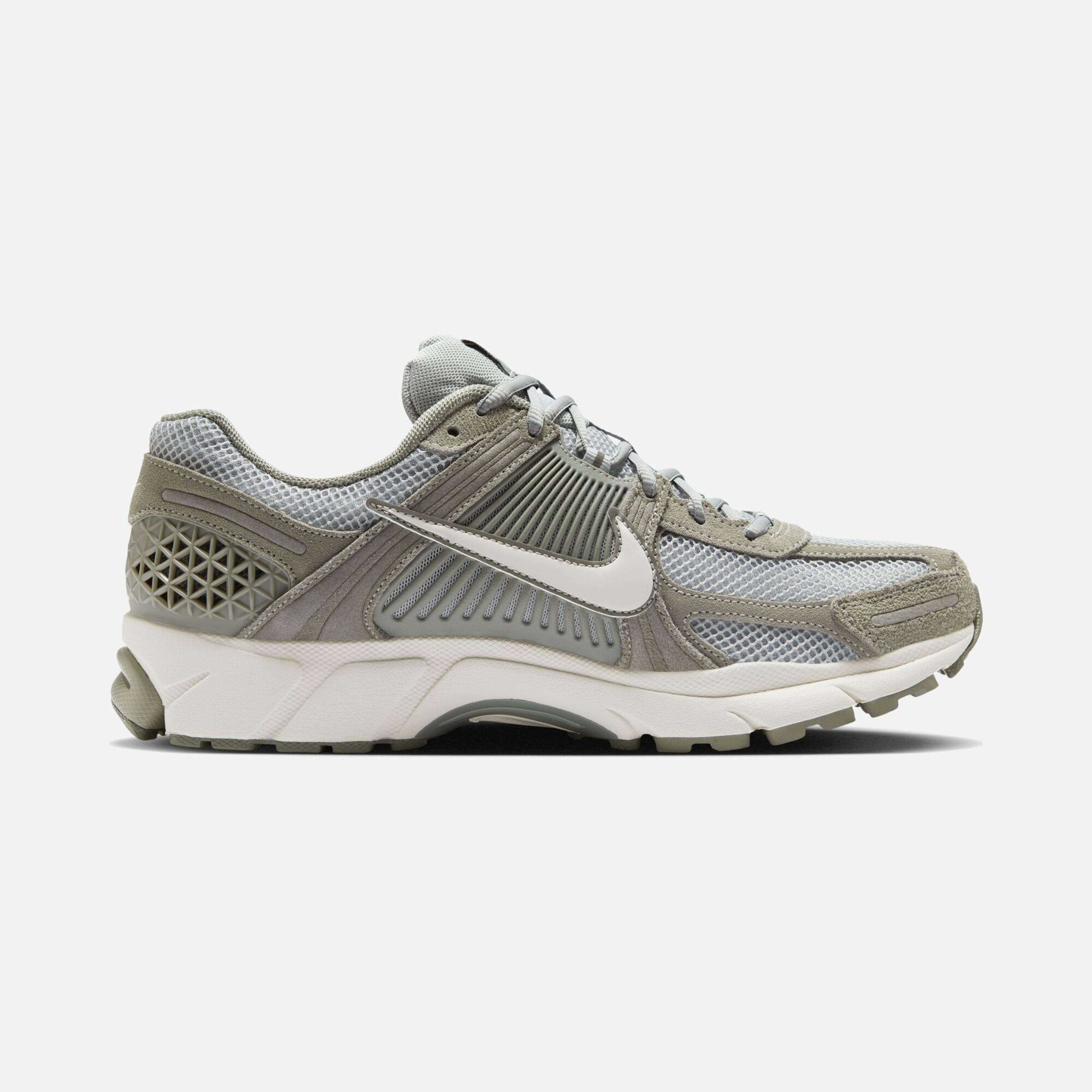 Nike Zoom Vomero 5 ''Fabric Leather and Plastic Accents'' Sportswear Erkek Spor Ayakkabı