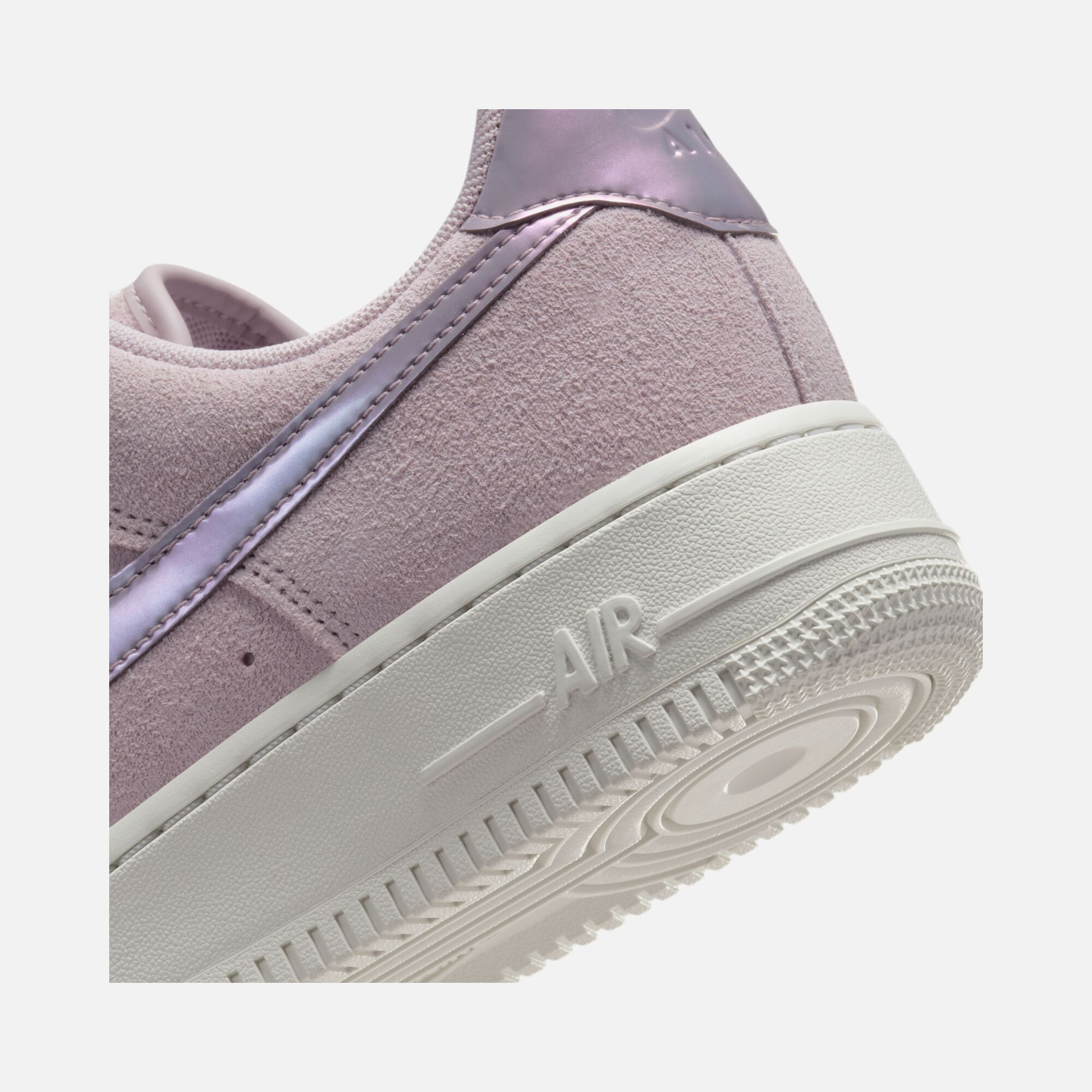 Nike Air Force 1 '07 SE ''Suede Upper'' Kadın Spor Ayakkabı