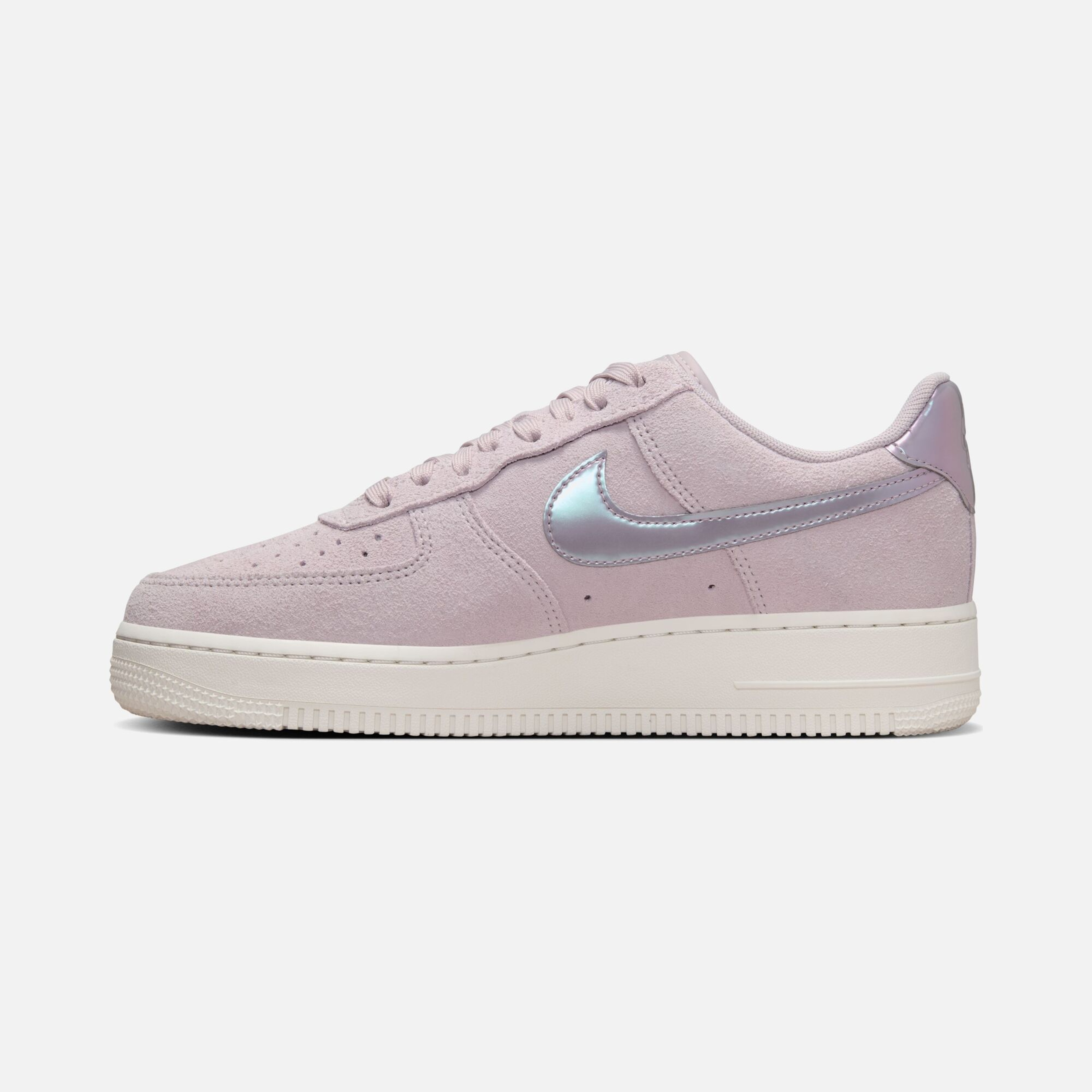 Nike Air Force 1 '07 SE ''Suede Upper'' Kadın Spor Ayakkabı