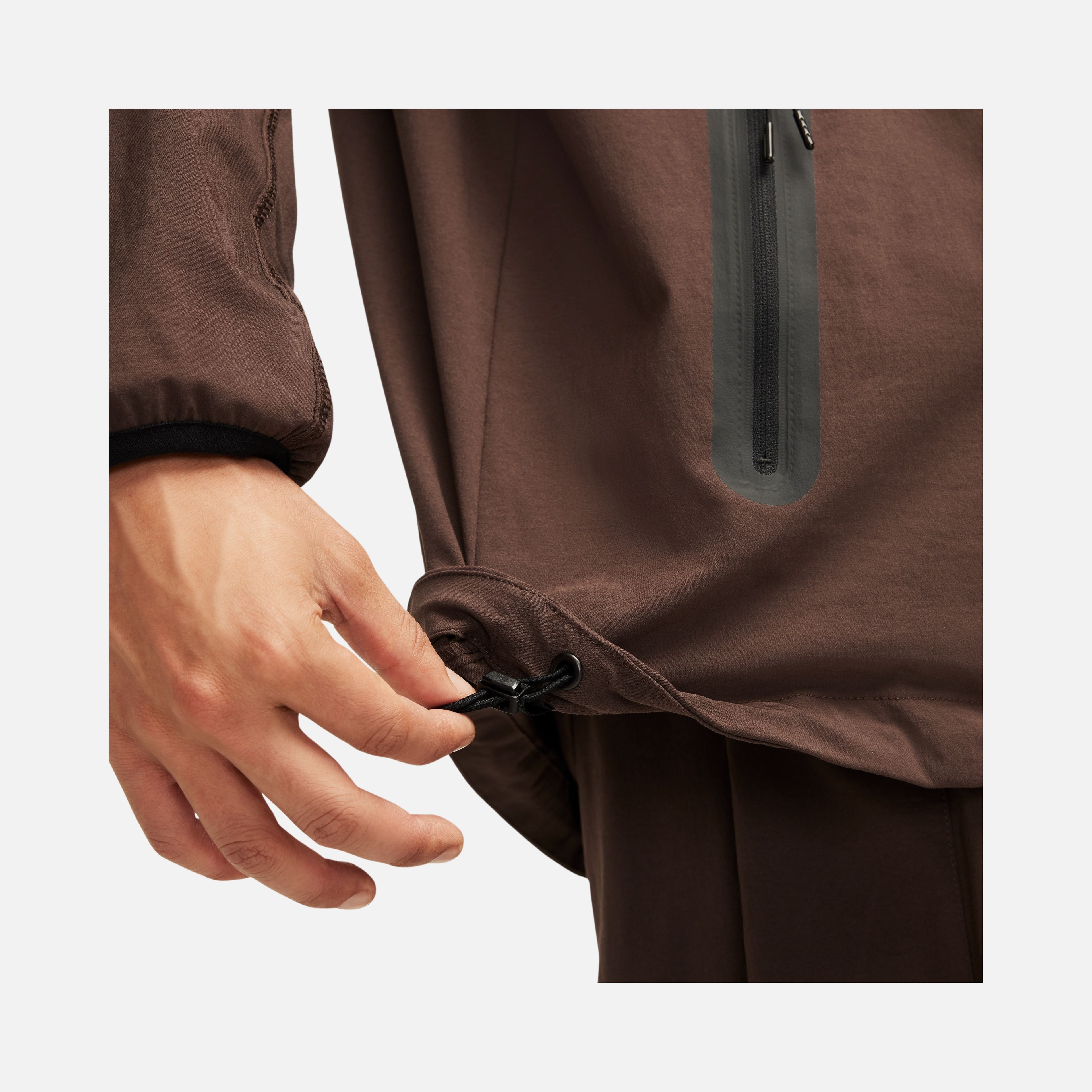 Nike Tech Woven Windrunner Full-Zip Hooded Erkek Ceket