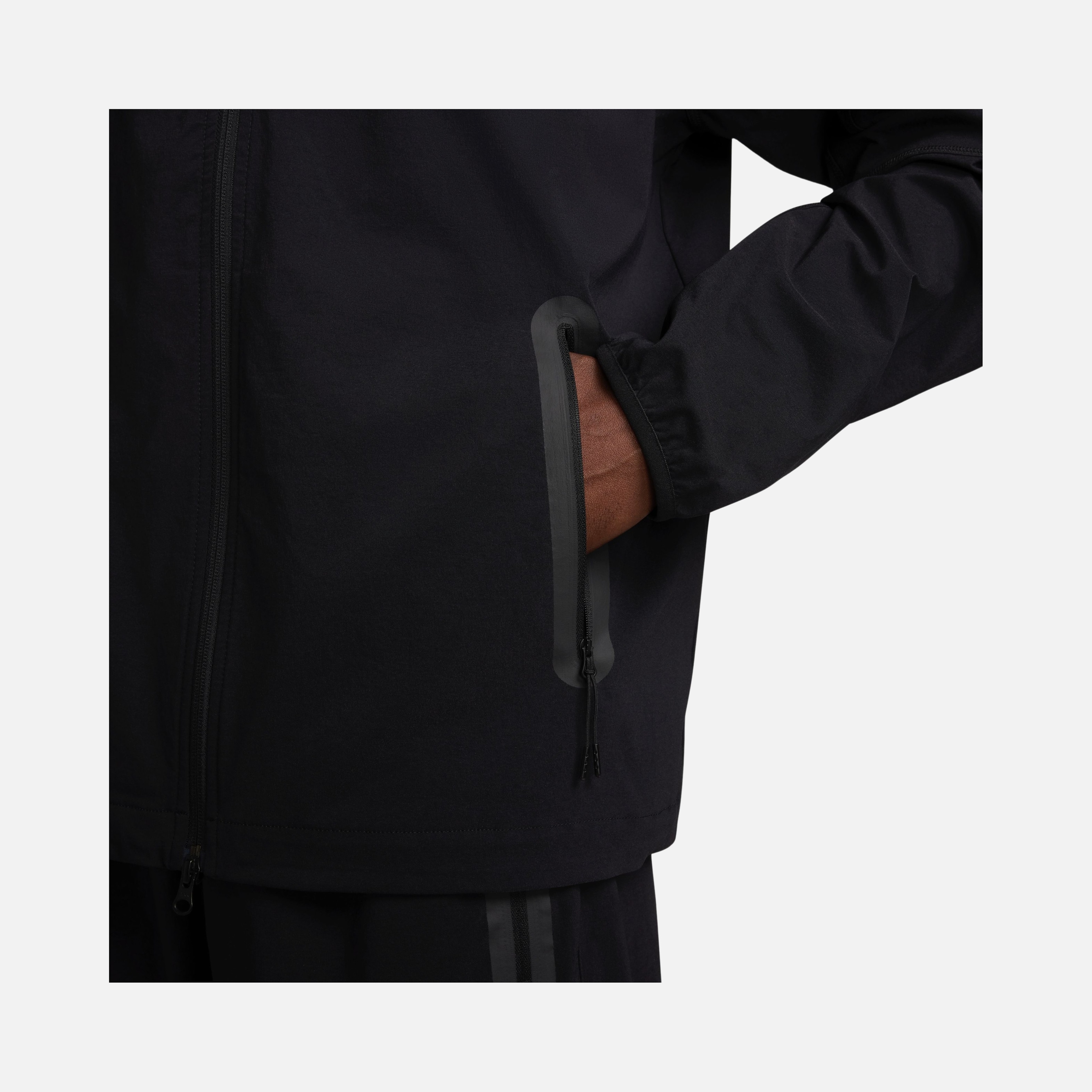 Nike Tech Woven Windrunner Full-Zip Hooded Erkek Ceket