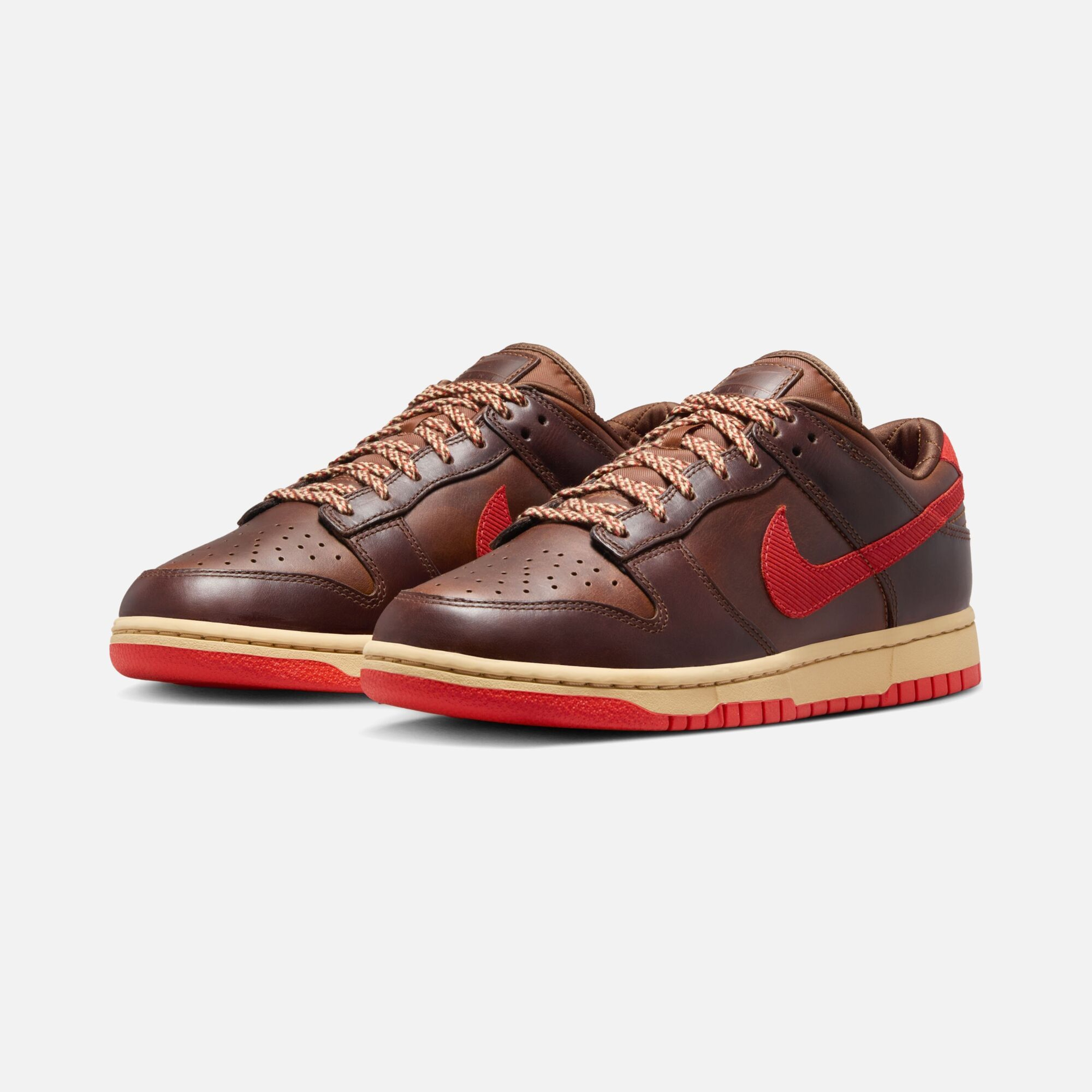 Nike Dunk Low Retro ''Velvet Swoosh Details'' Erkek Spor Ayakkabı