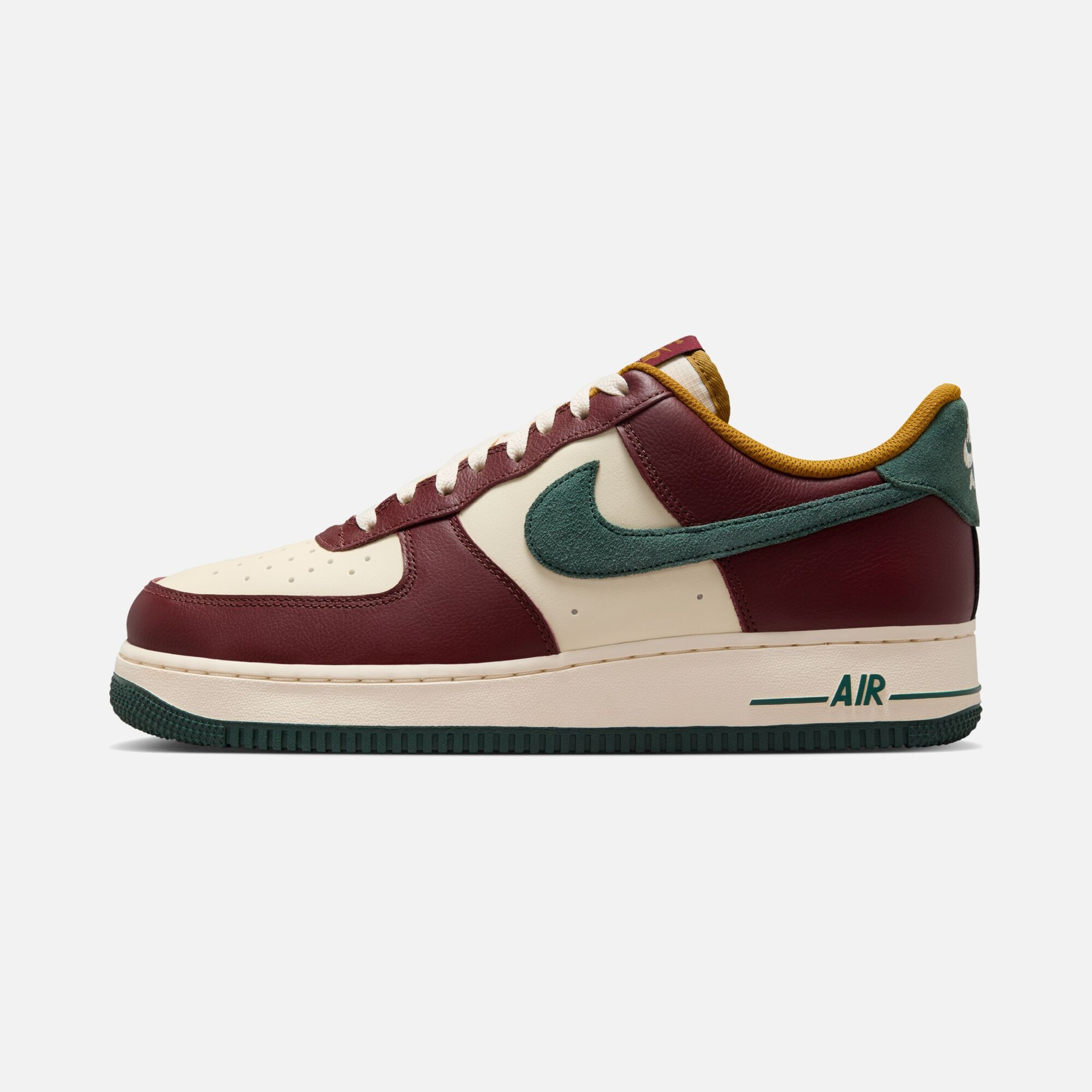 Nike Air Force 1 '07 LV8 HO24 Erkek Spor Ayakkabı