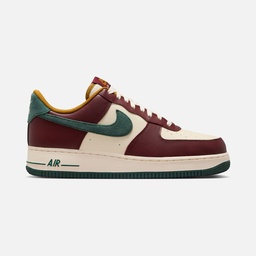 Nike Air Force 1 '07 LV8 HO24 Erkek Spor Ayakkabı
