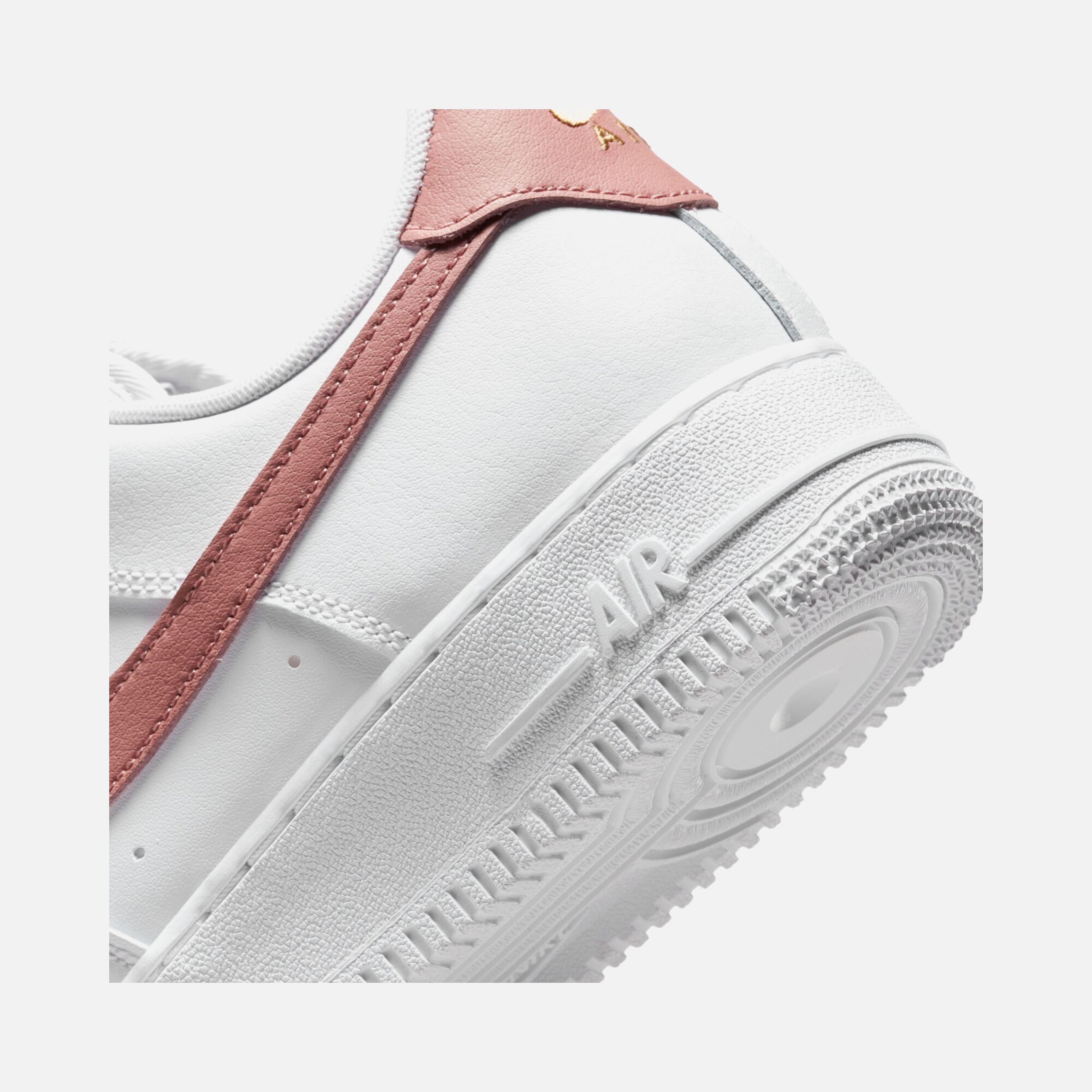 Nike Air Force 1 '07 FW24 Essentials Kadın Spor Ayakkabı