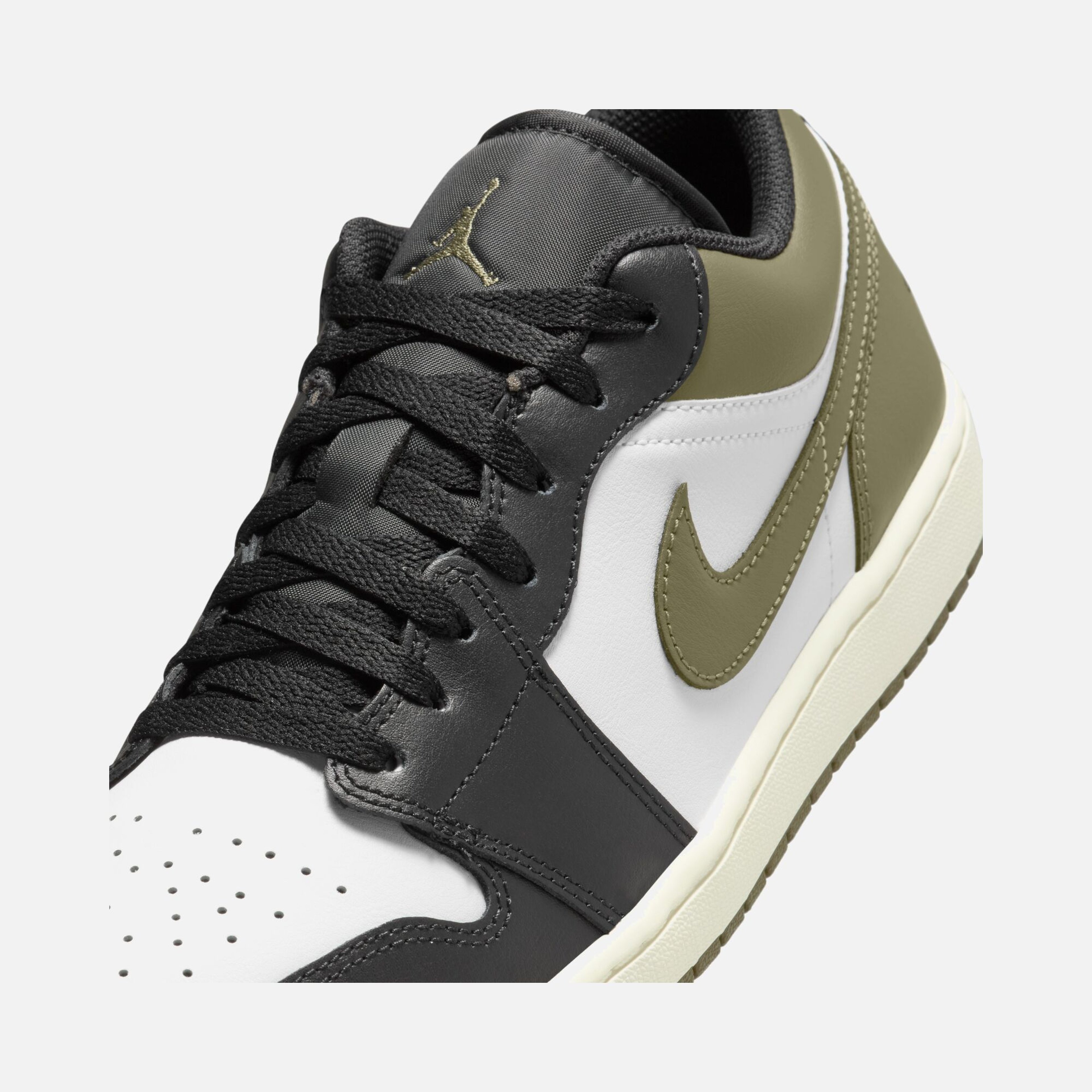 Nike Air Jordan 1 Low CO Erkek Spor Ayakkabı