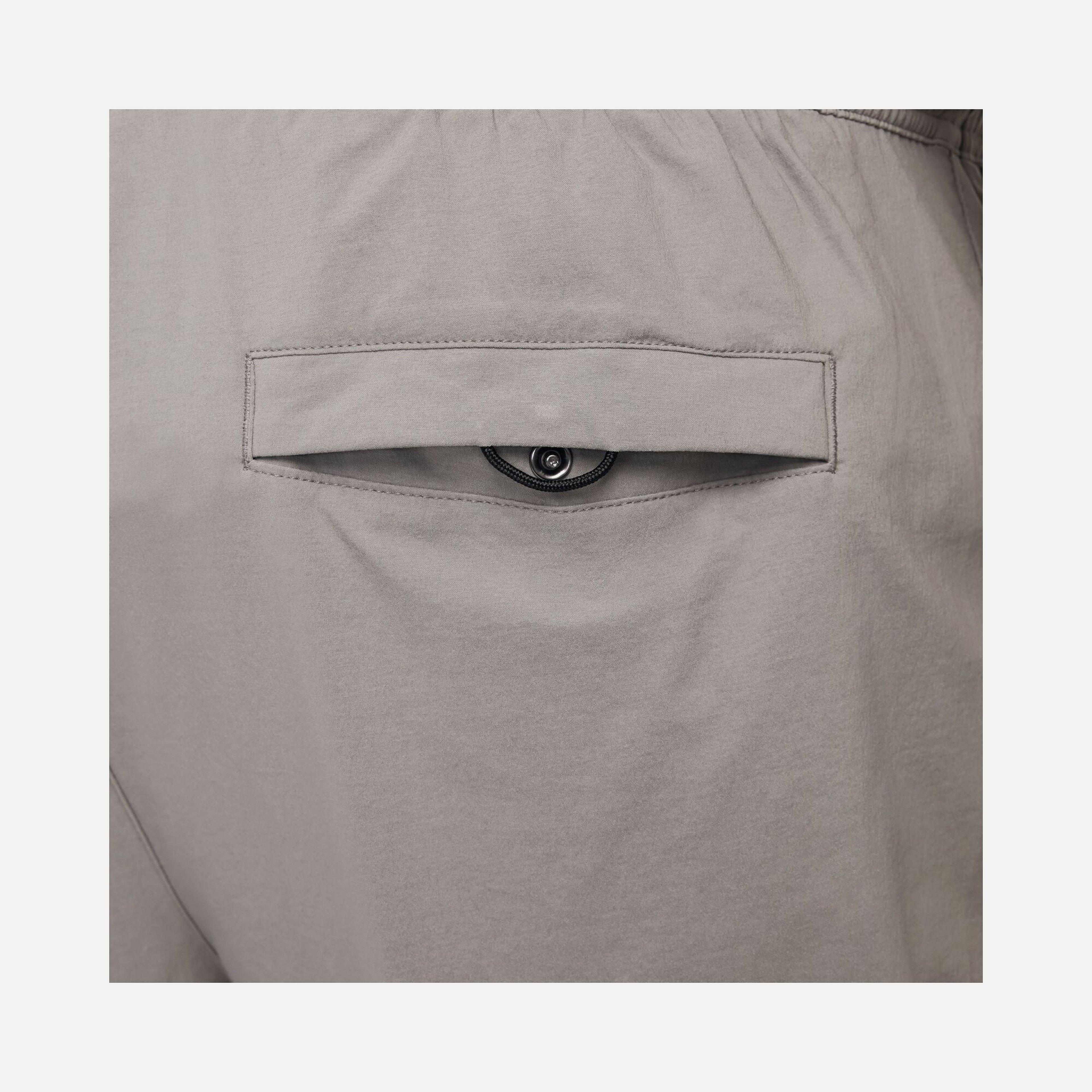 Nike Sportswear Tech Woven Erkek Eşofman Altı