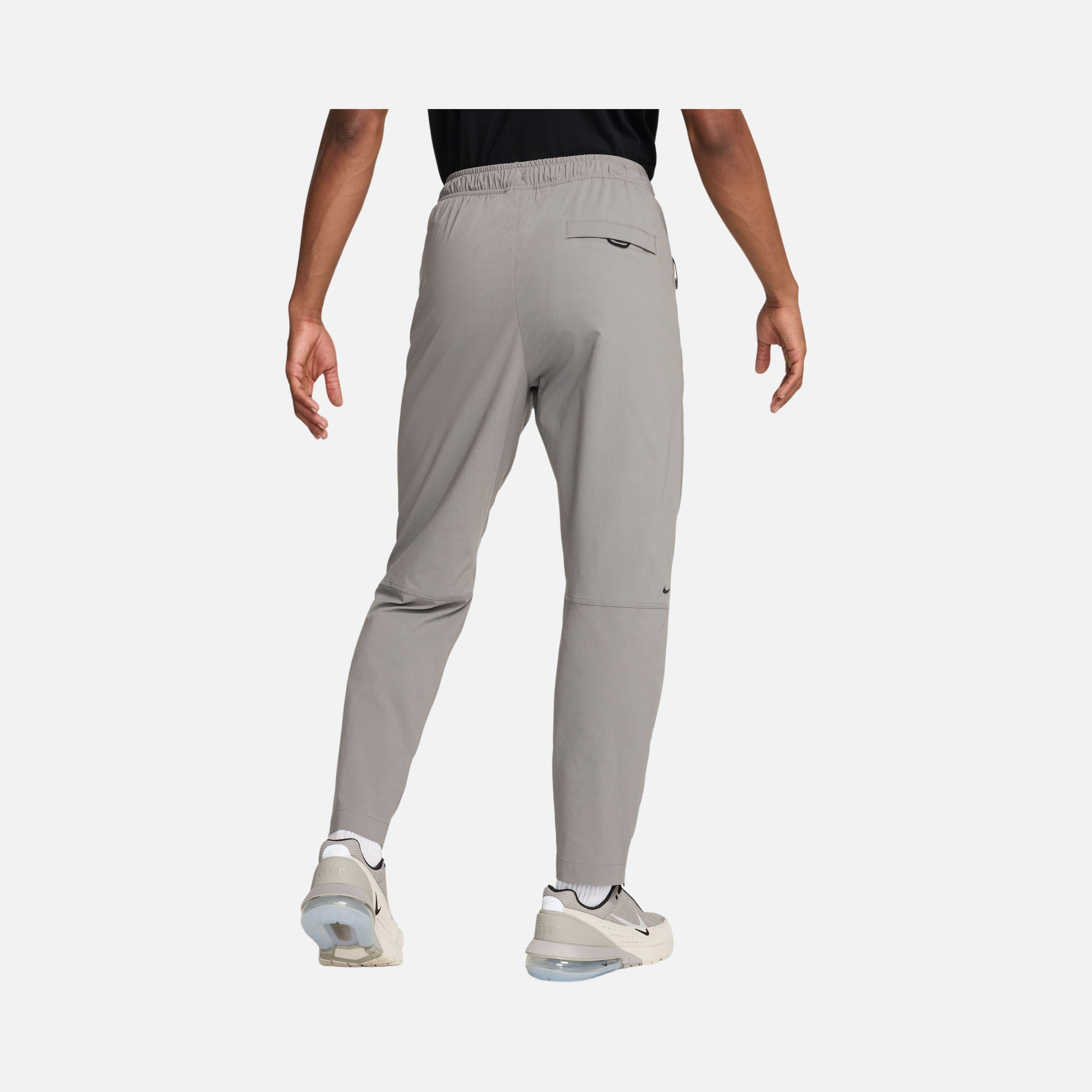 Nike Sportswear Tech Woven Erkek Eşofman Altı