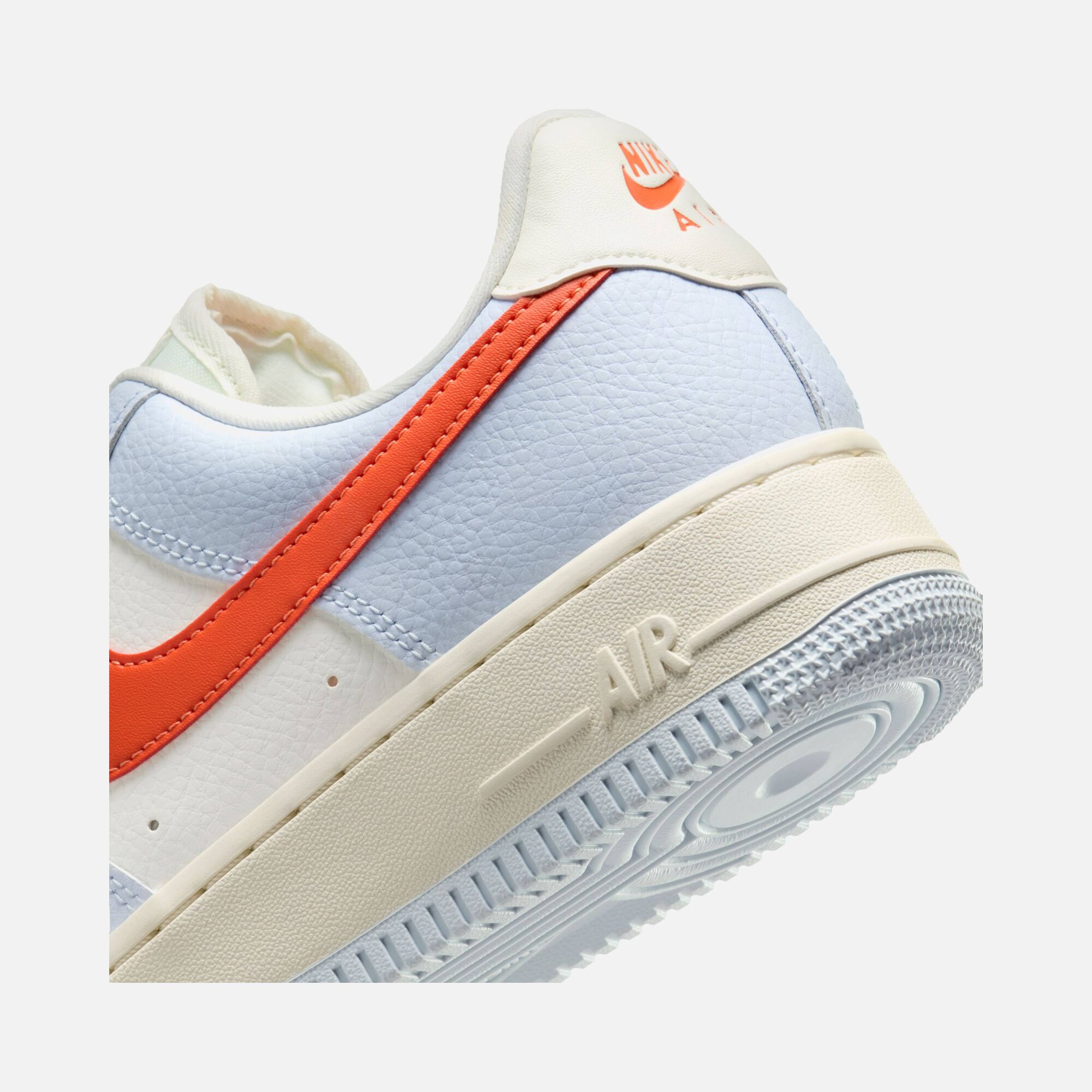Nike Air Force 1 '07 HO24 Kadın Spor Ayakkabı