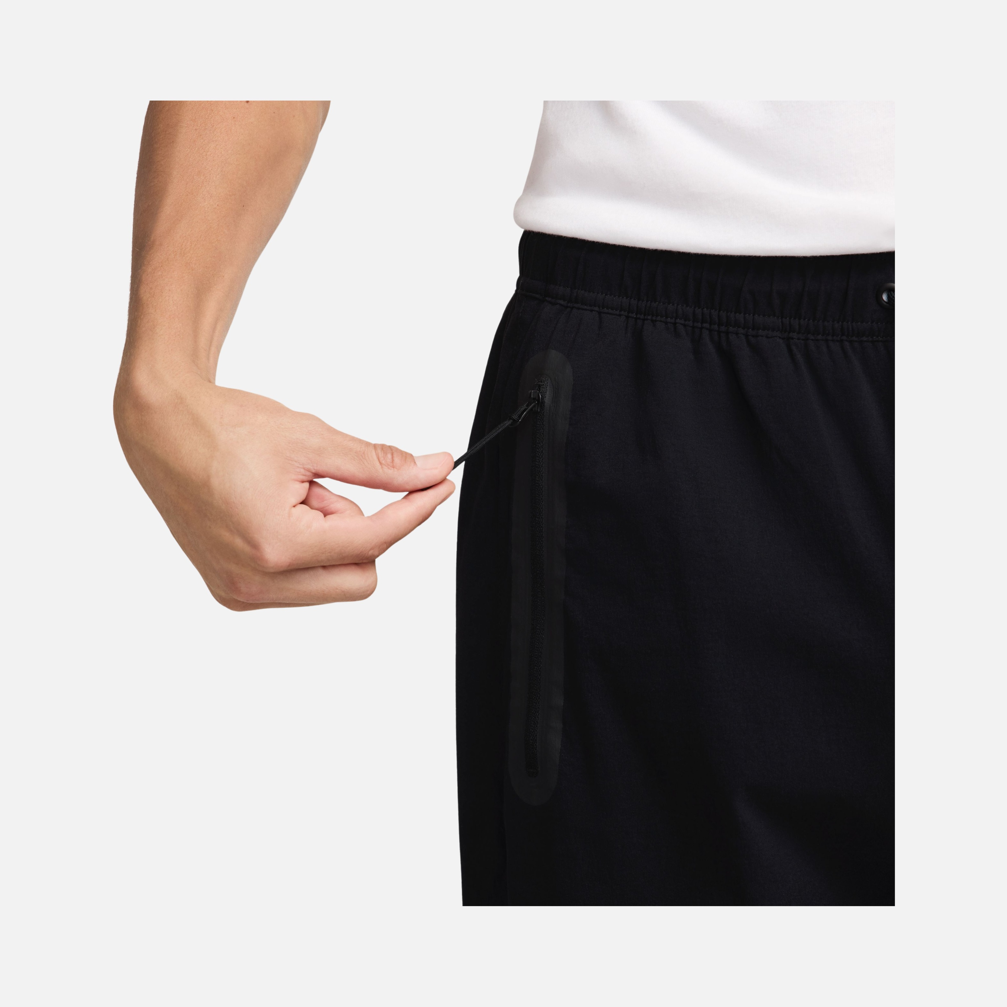 Nike Sportswear Tech Woven Erkek Eşofman Altı