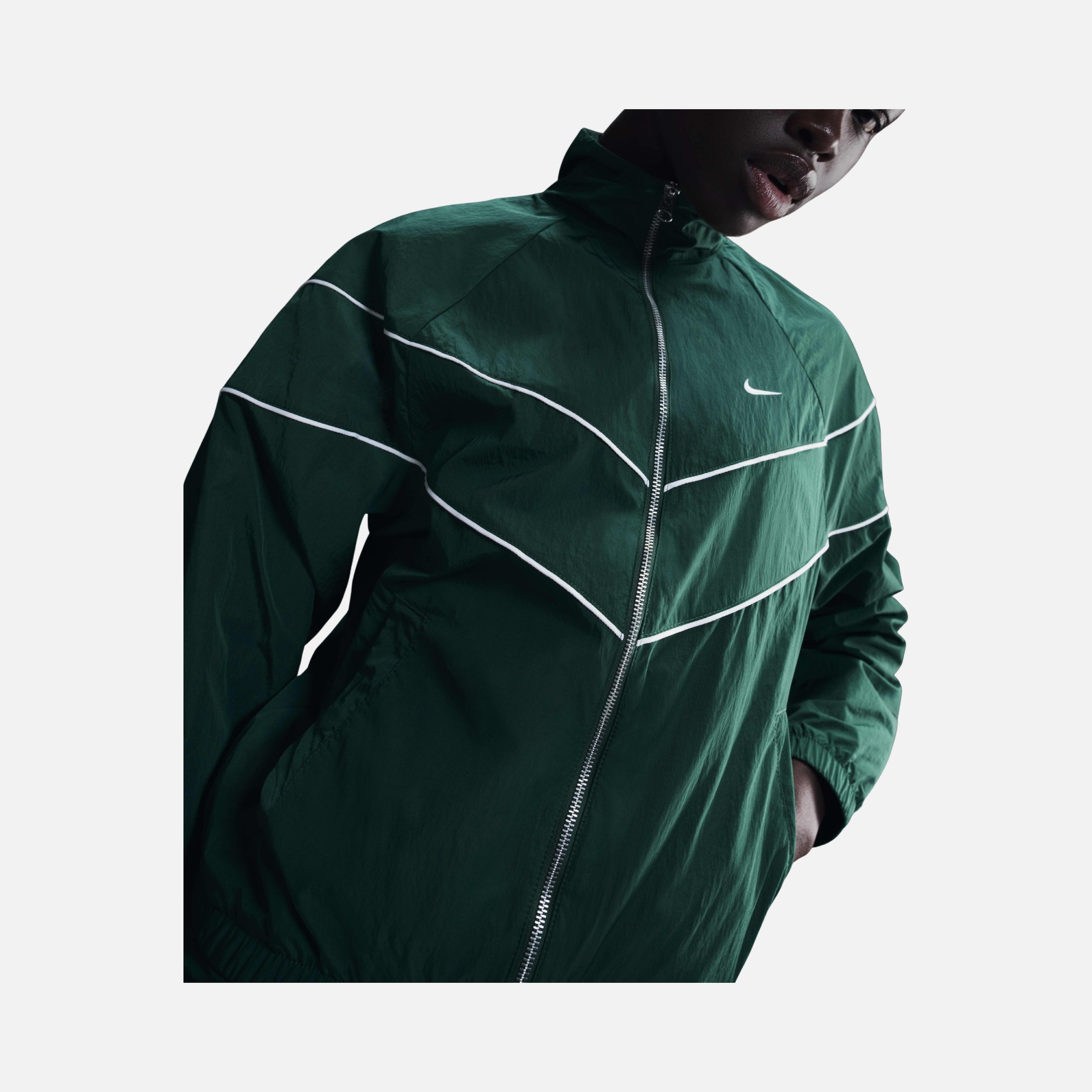 Nike Sportswear Essentials Windrunner Loose UV Woven Lined Full-Zip Kadın Ceket