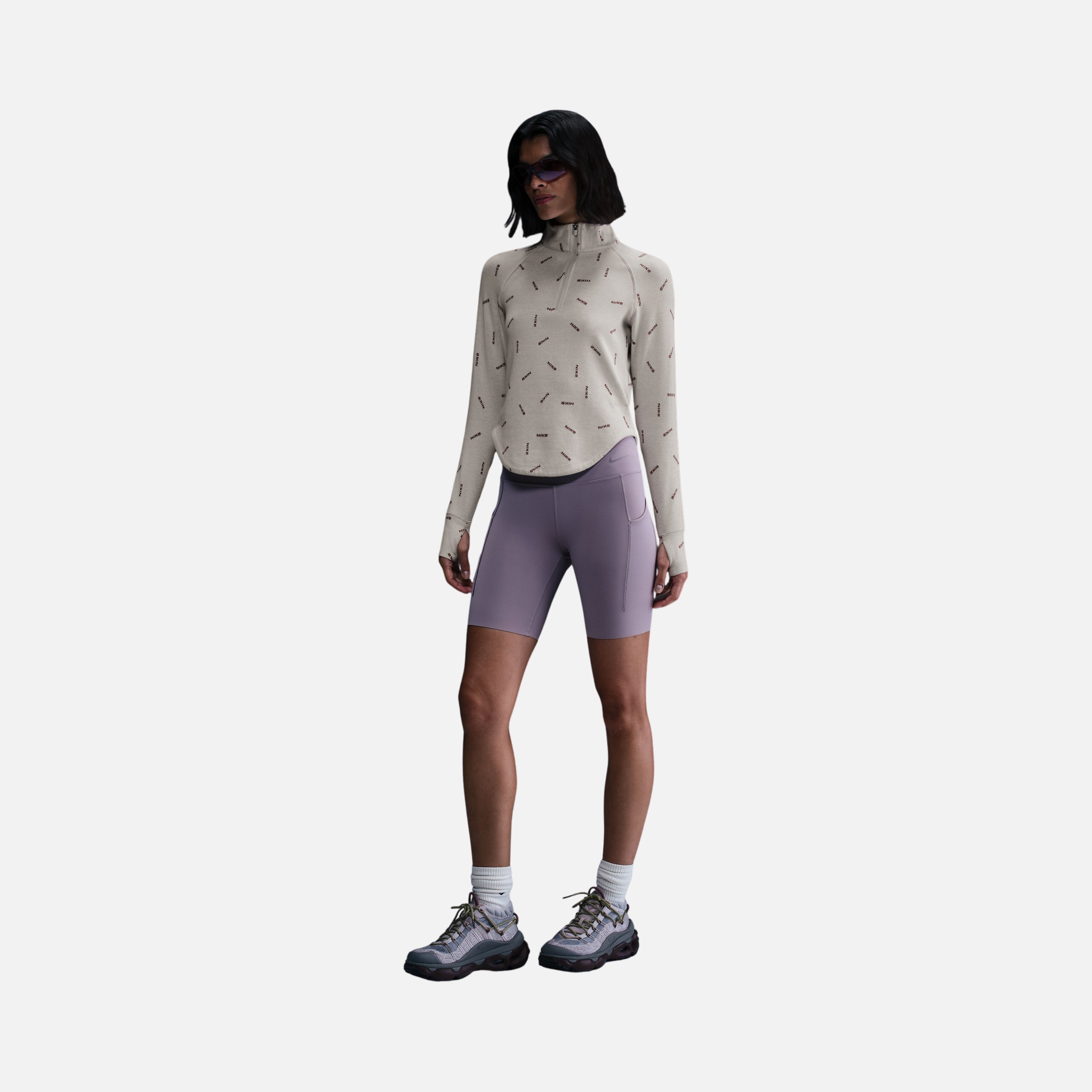 Nike Sportswear Collection Logo Slim 1/2-Zip Long-Sleeve Kadın Tişört