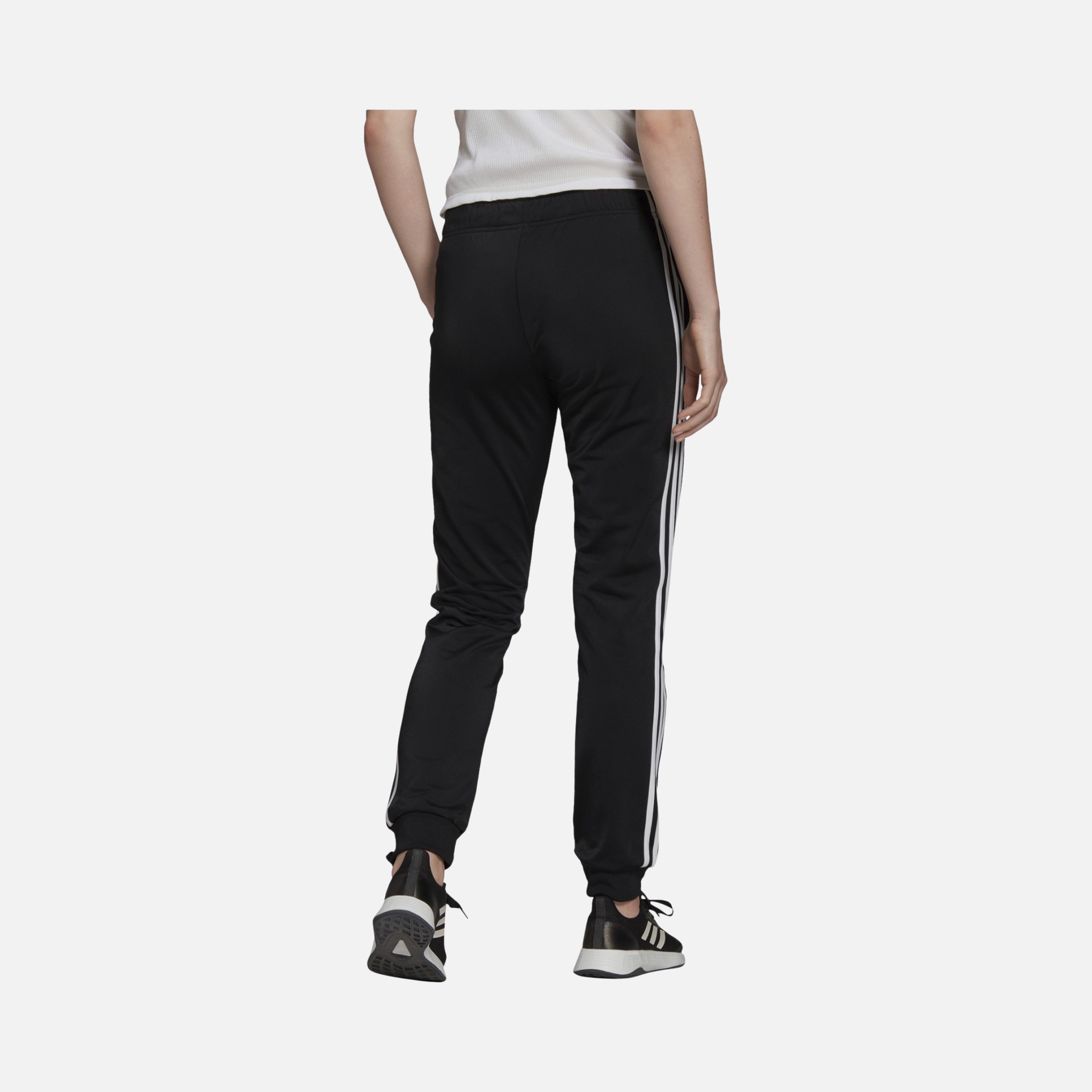 adidas Primegreen Essentials Warm-Up Slim Tapered 3-Stripes Kadın Eşofman Altı