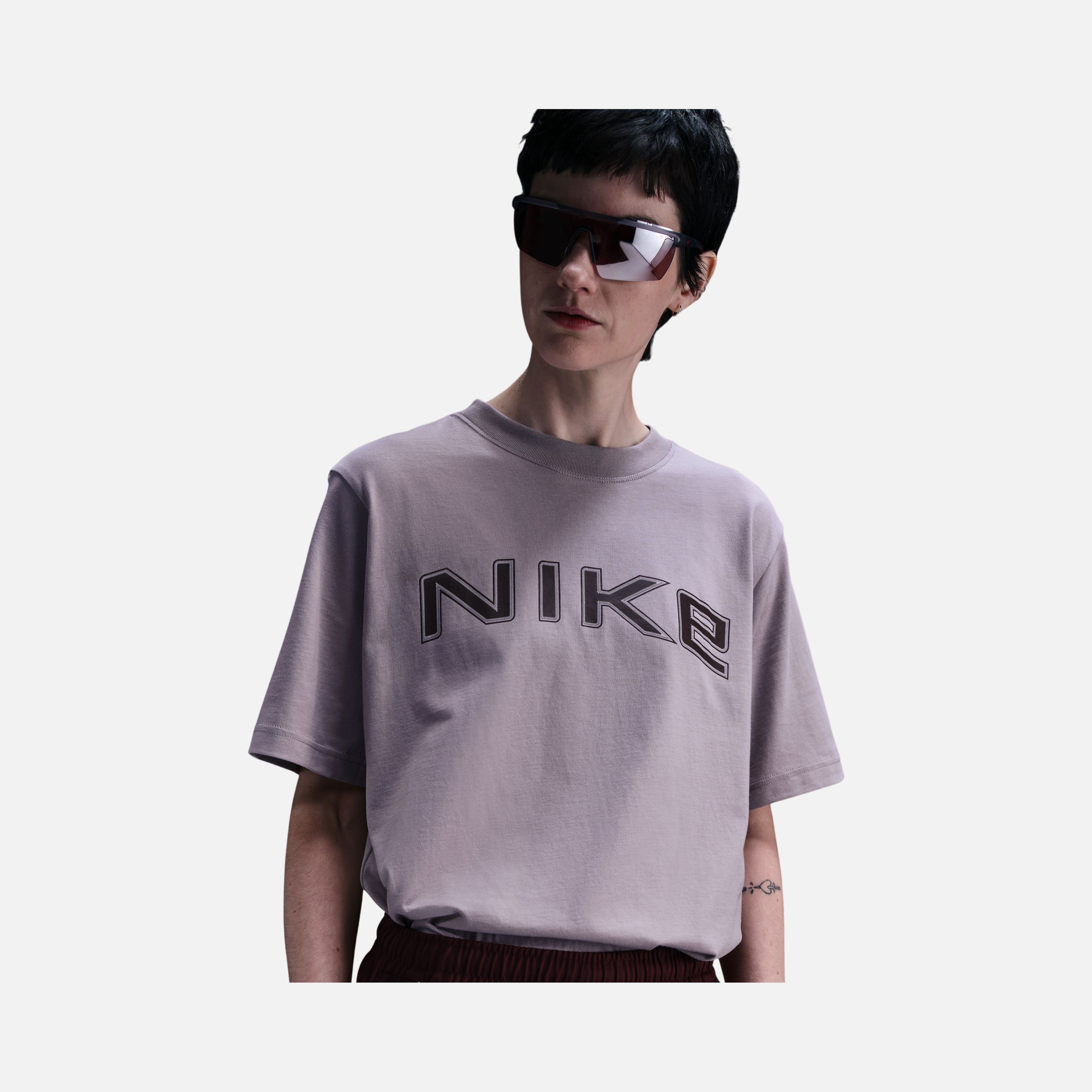 Nike Sportswear Phoenix Graphic Loose Short-Sleeve Kadın Tişört