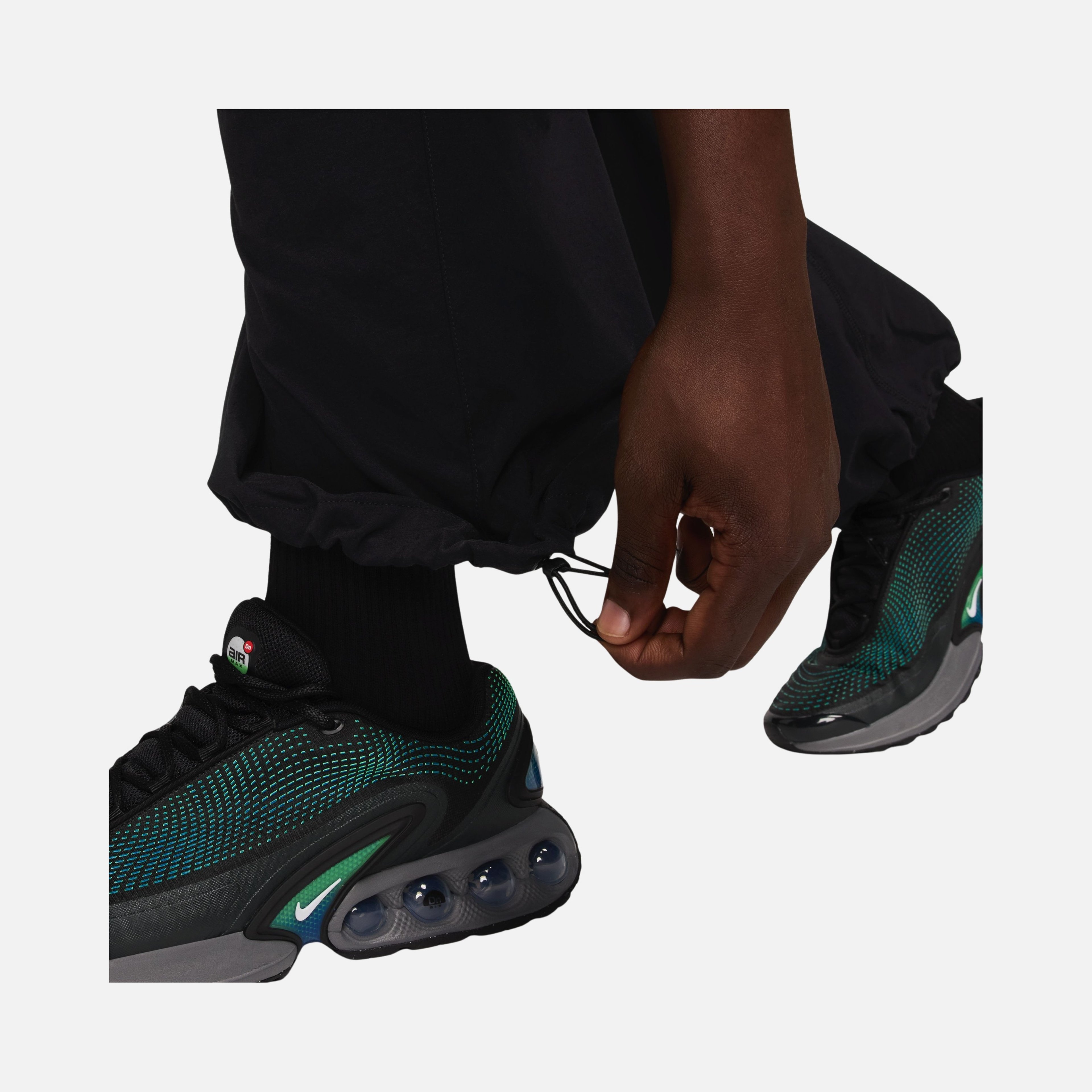 Nike Sportswear Tech Woven Oversized Erkek Eşofman Altı