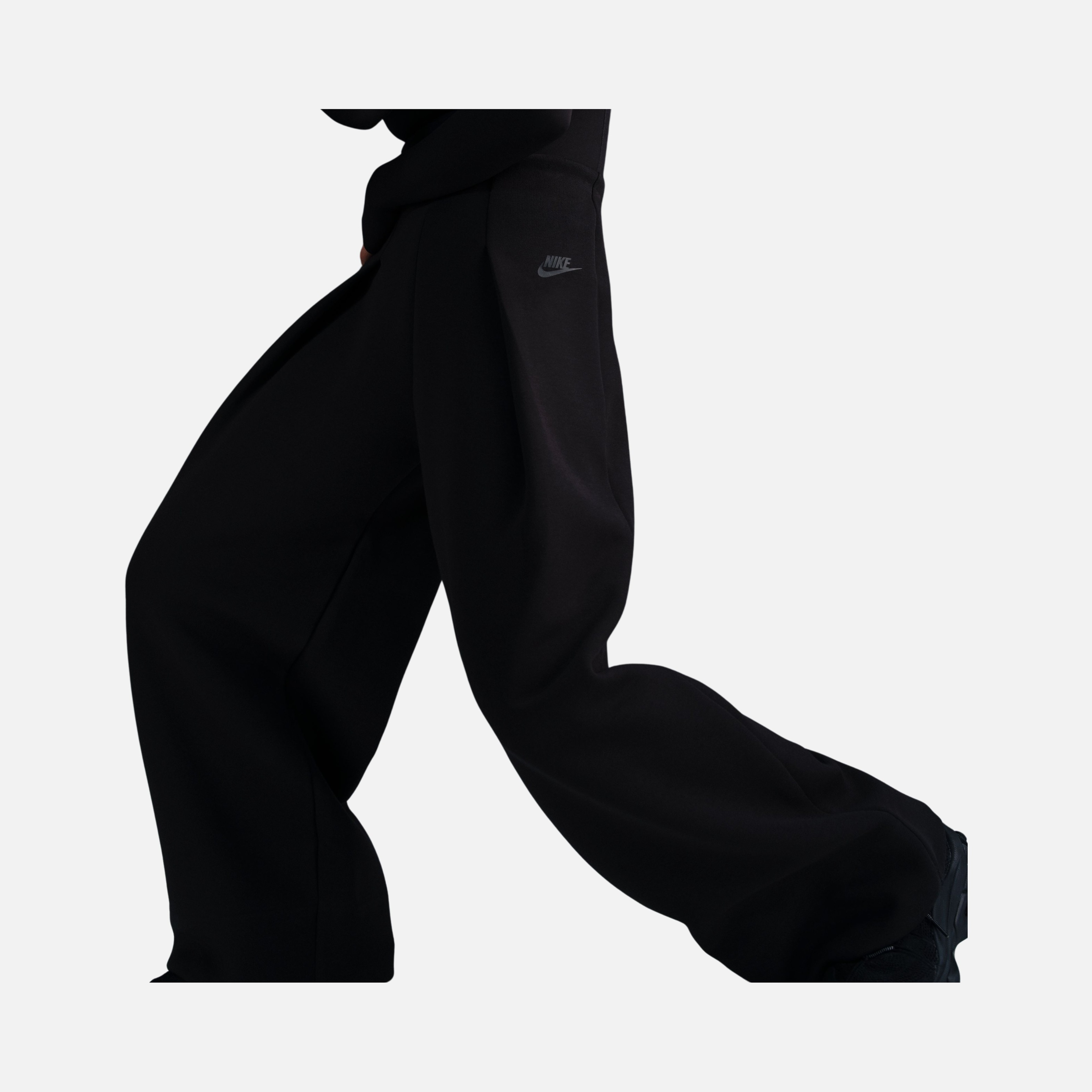 Nike Sportswear Tech Fleece High-Waisted Pleated Kadın Eşofman Altı