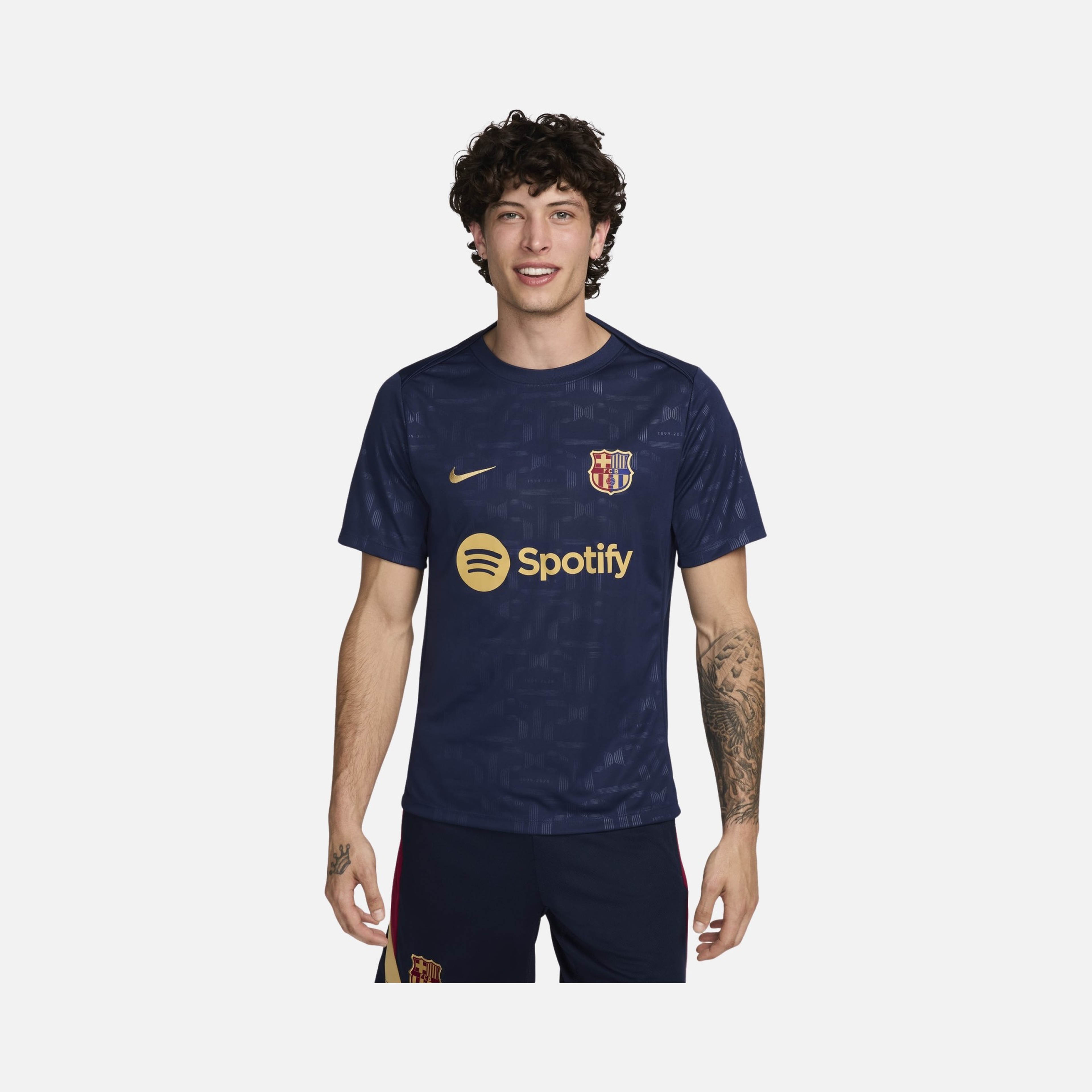 Nike FC Barcelona Academy Pro İç Saha Dri-Fit Pre-Match Short-Sleeve Erkek Tişört