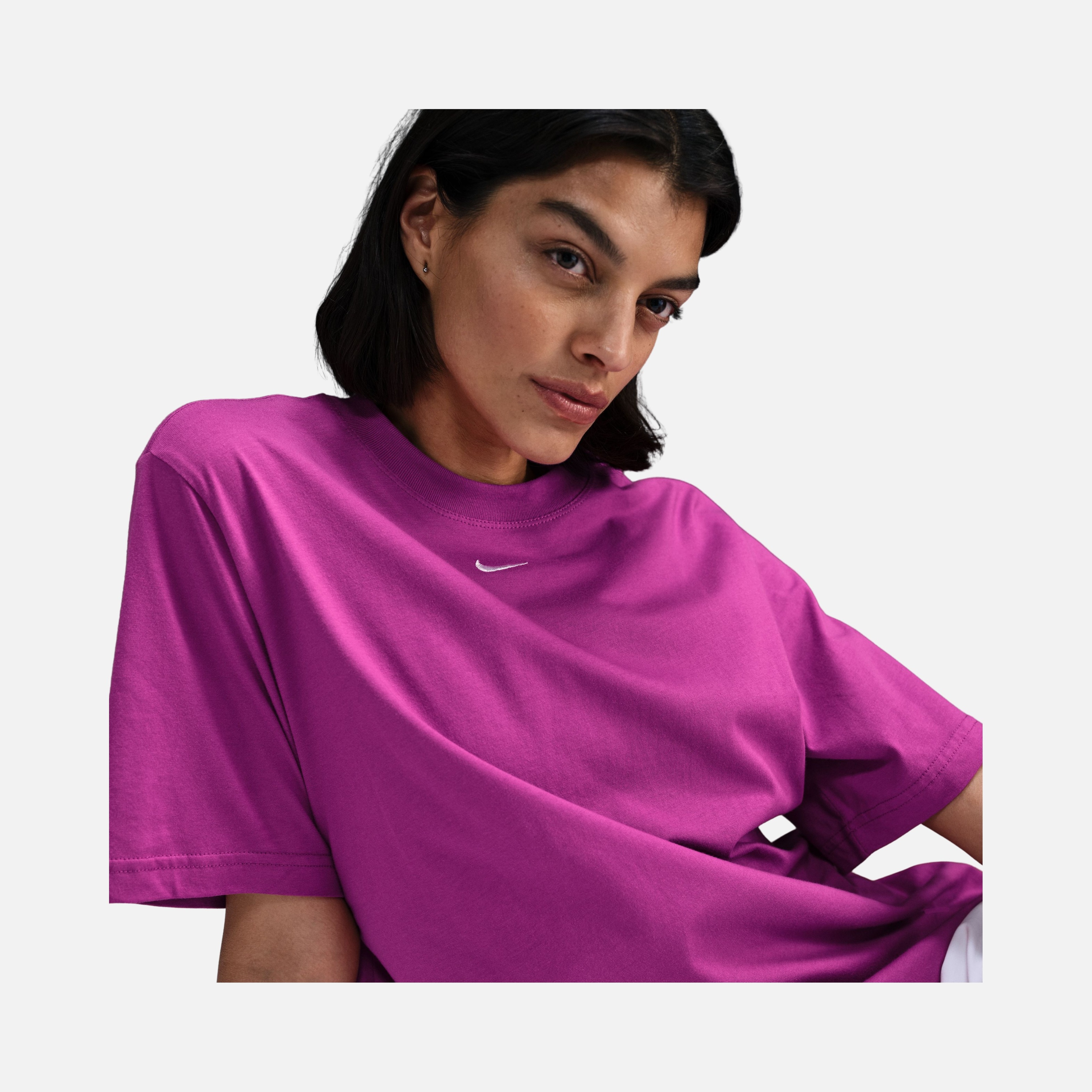 Nike Sportswear Essential Loose Fit Short-Sleeve Kadın Tişört