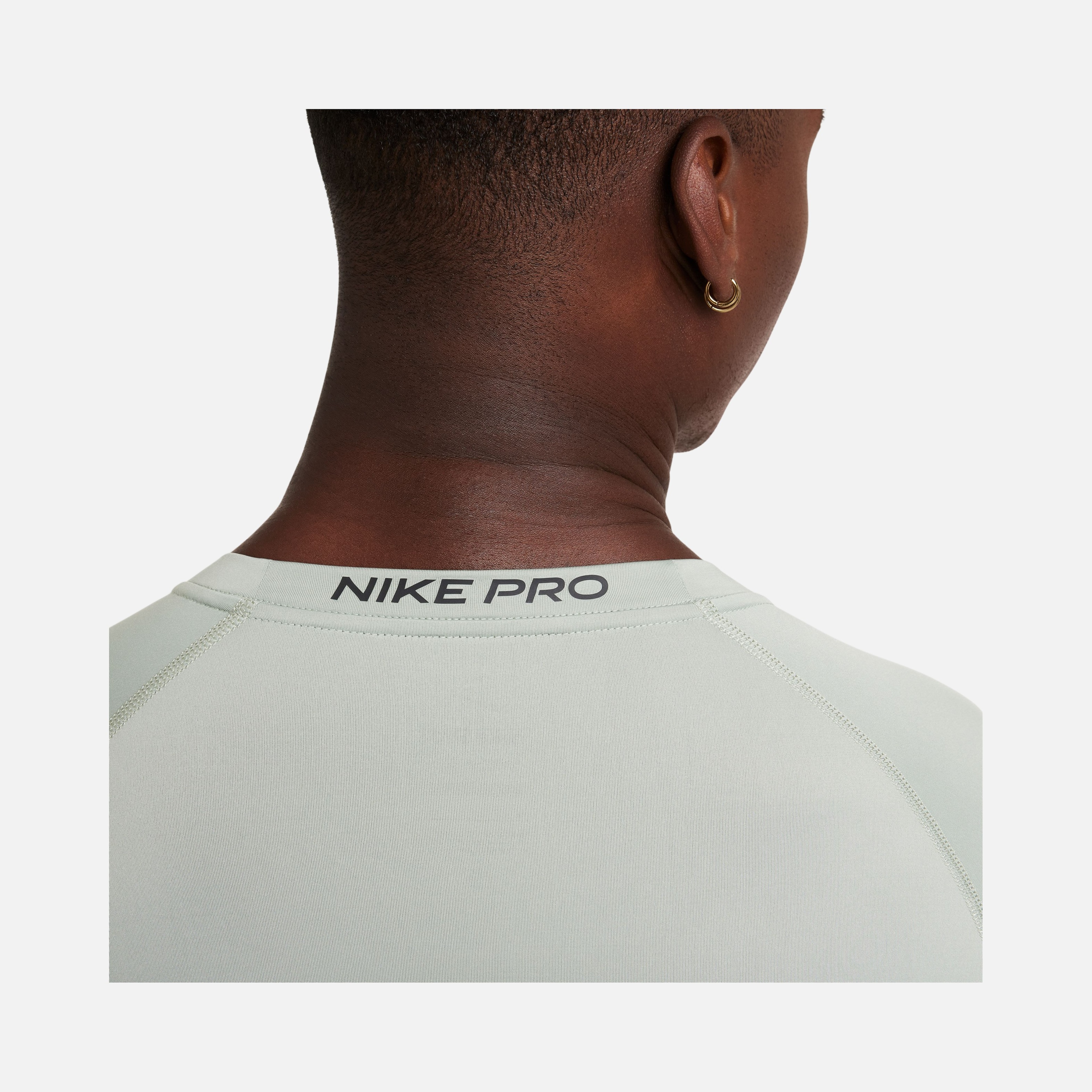 Nike Pro Dri-Fit Tight Fitness Training Long-Sleeve Erkek Tişört