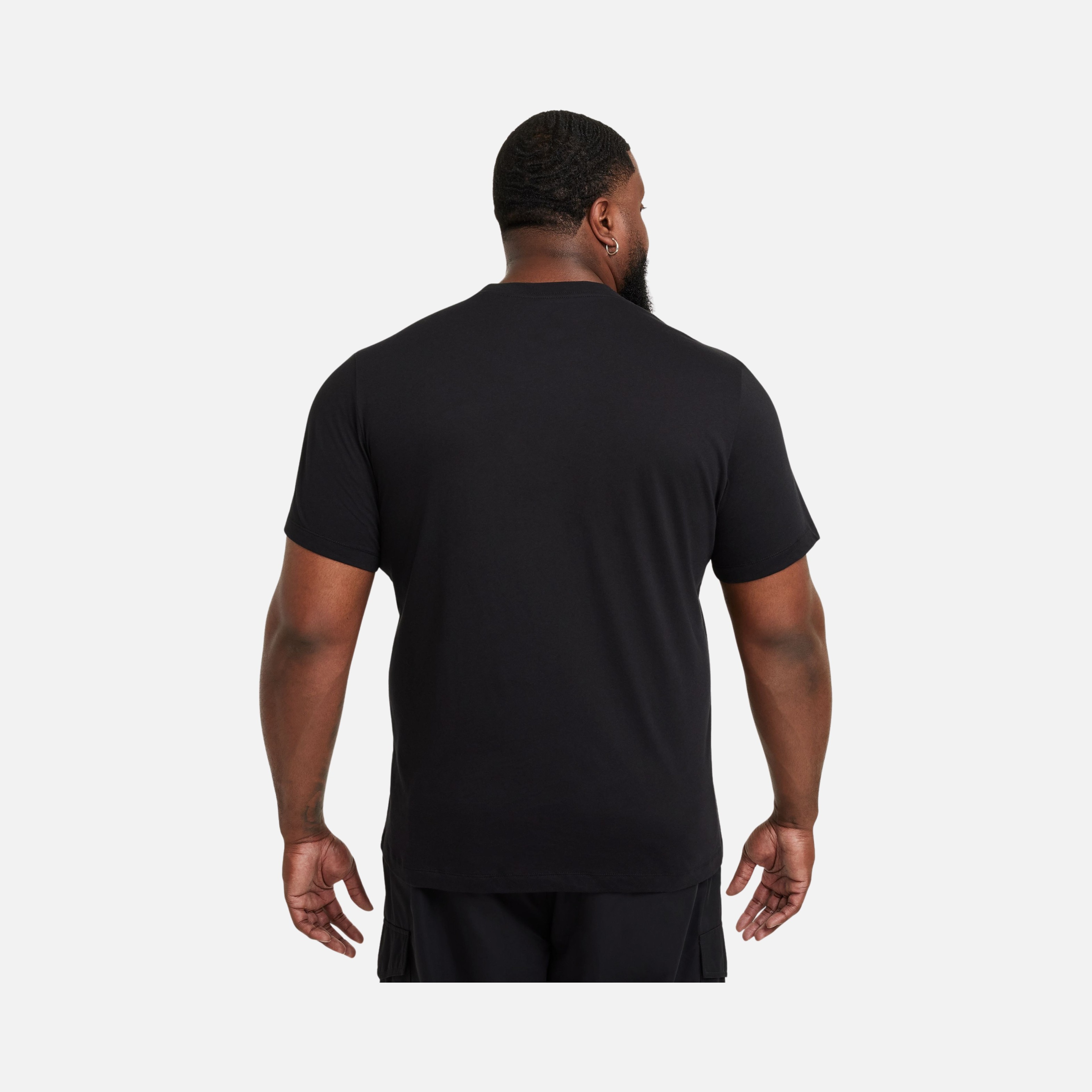 Nike Sportswear Club Seasonal Short-Sleeve Erkek Tişört