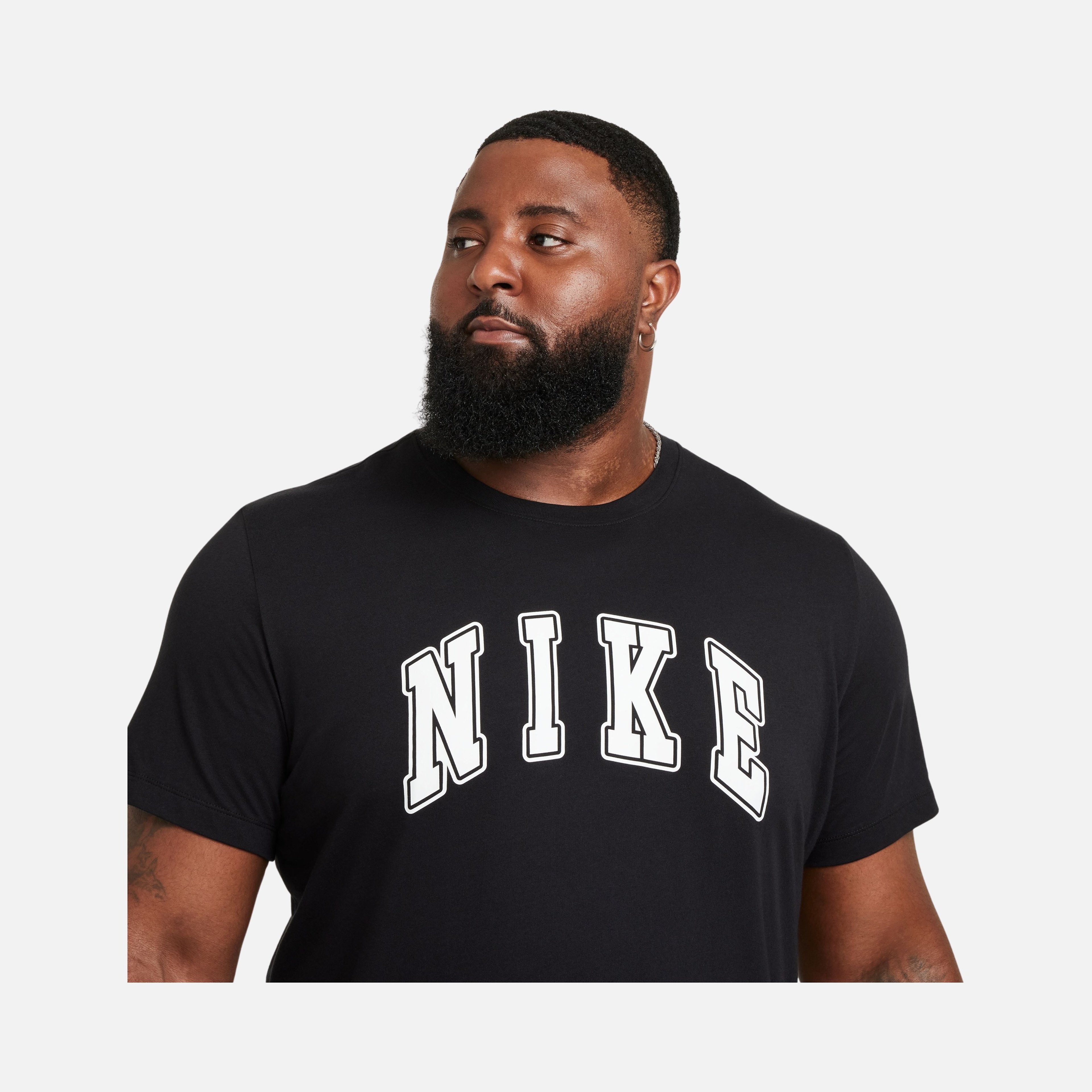 Nike Sportswear Club Seasonal Short-Sleeve Erkek Tişört