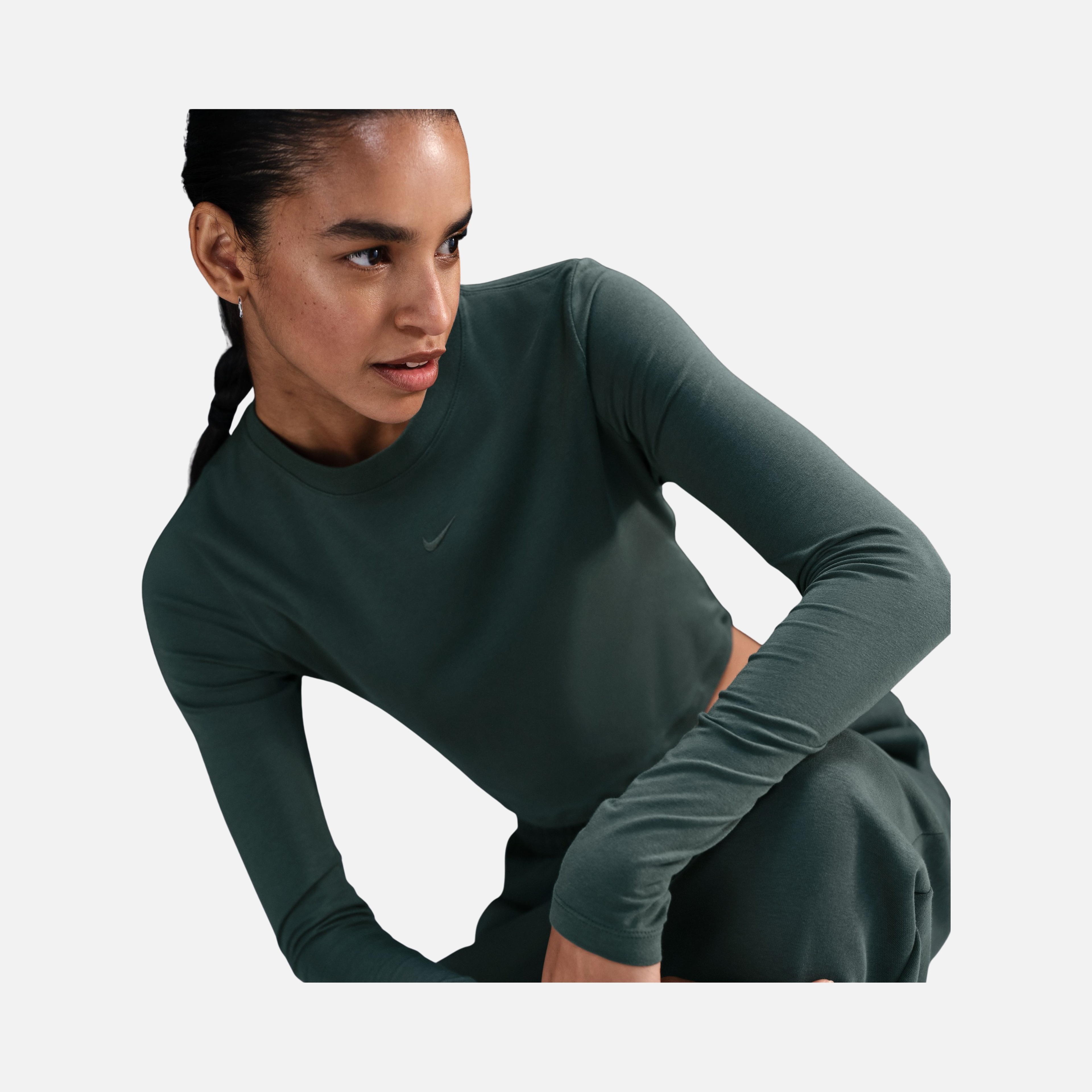 Nike Sportswear Chill Knit Slim Cropped Long-Sleeve Kadın Tişört