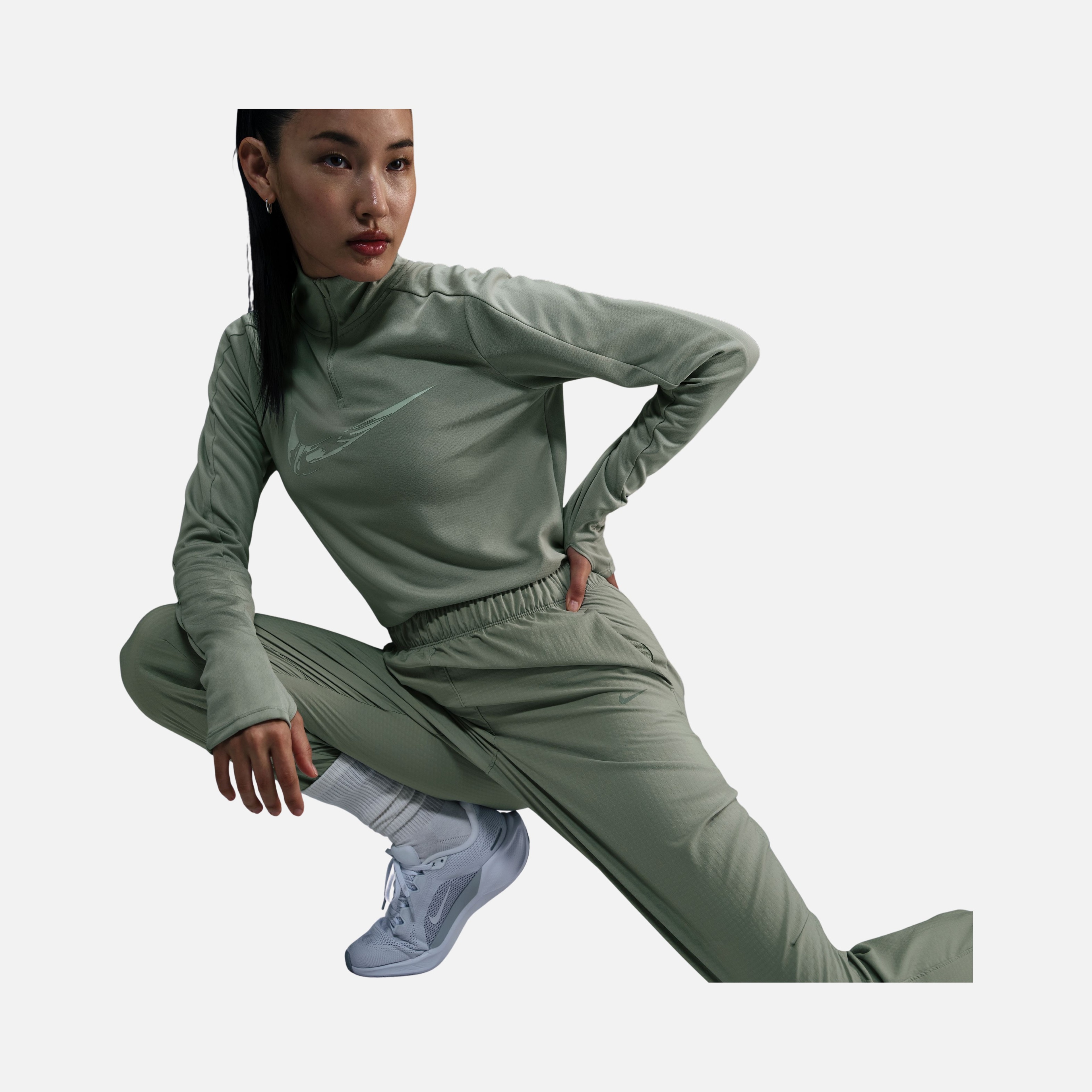 Nike Dri-Fit Fast Mid-Rise 7/8 Warm-Up Running Kadın Eşofman Altı