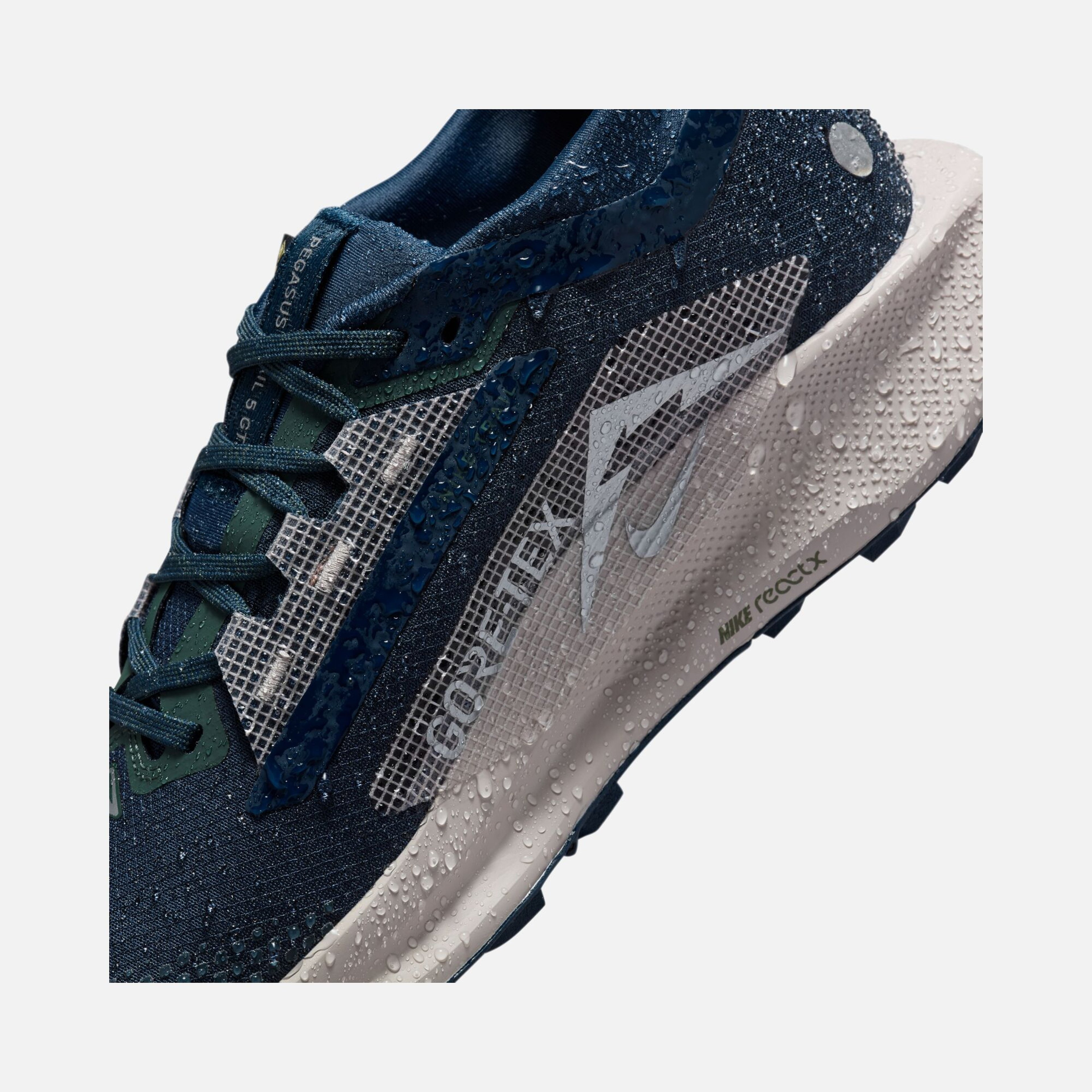 Nike Pegasus Trail 5 Gore-Tex Running Kadın Spor Ayakkabı