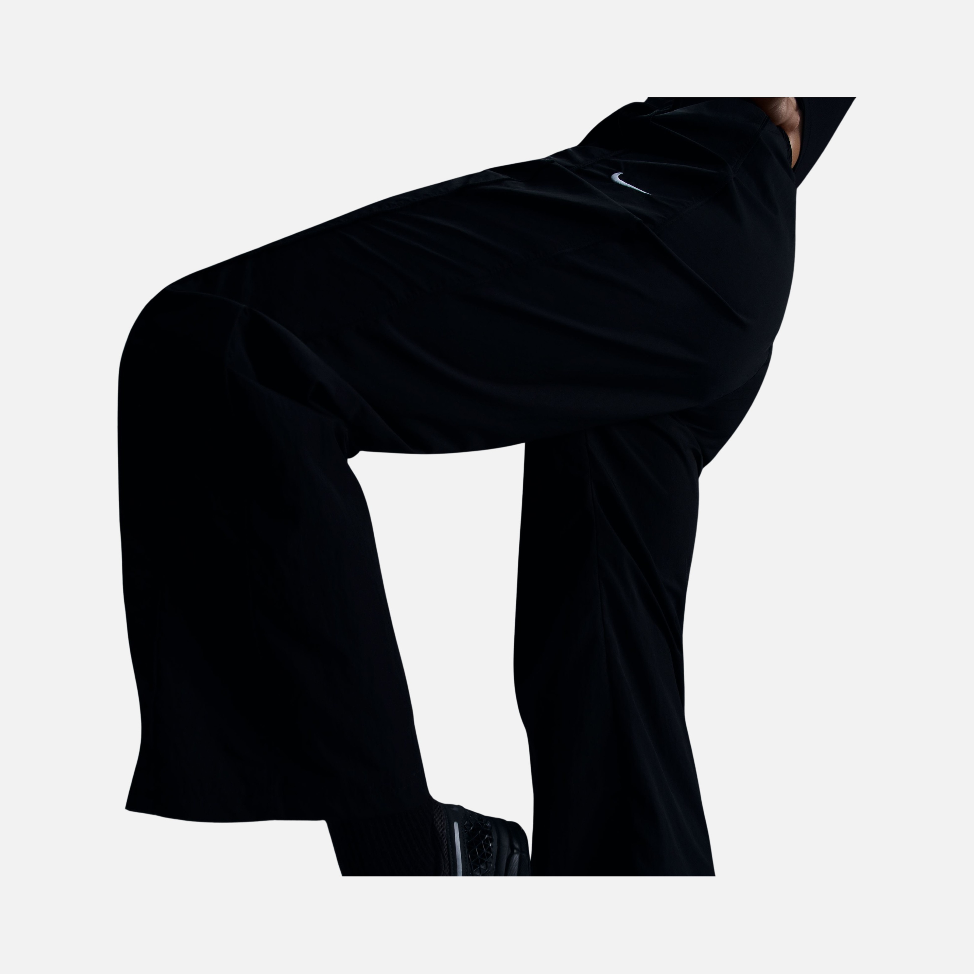 Nike Sportswear Windrunner High-Waisted Woven Open-Hem Kadın Eşofman Altı