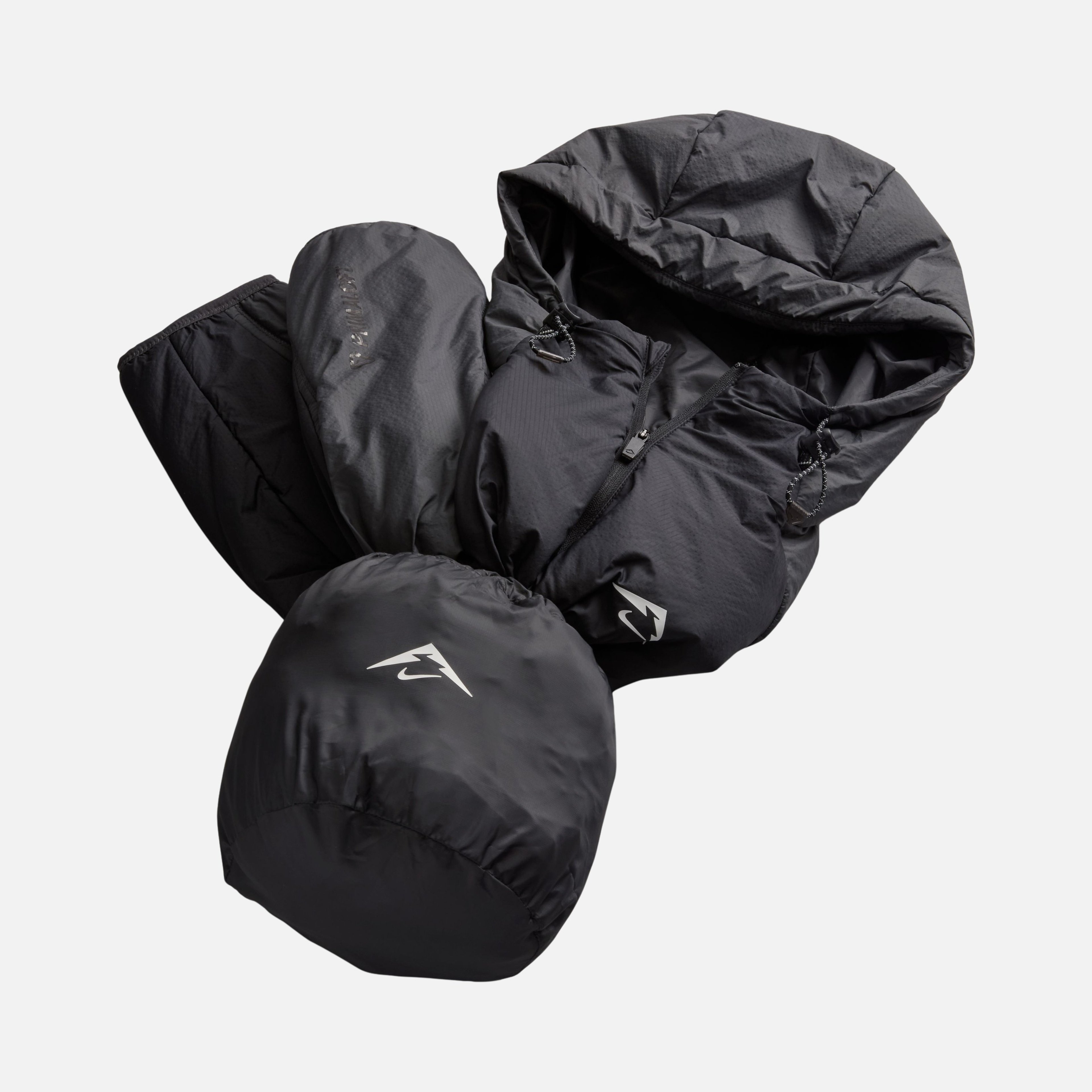 Nike Trail PrimaLoft® Thermoplume Therma-Fit Running Full-Zip Hoodie Erkek Ceket