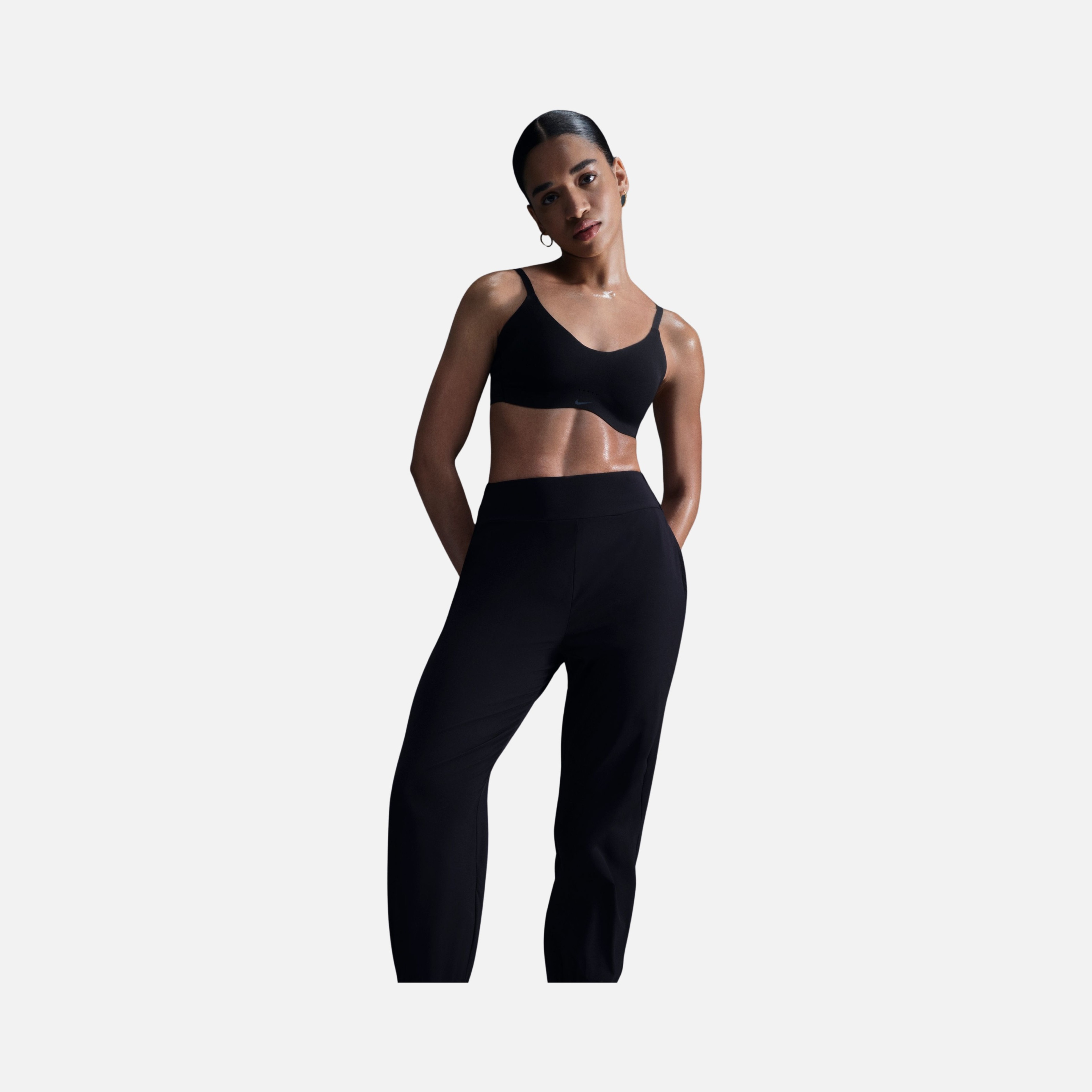 Nike Dri-Fit Bliss Mid-Rise Extremely Flexible 7/8 Training Kadın Eşofman Altı