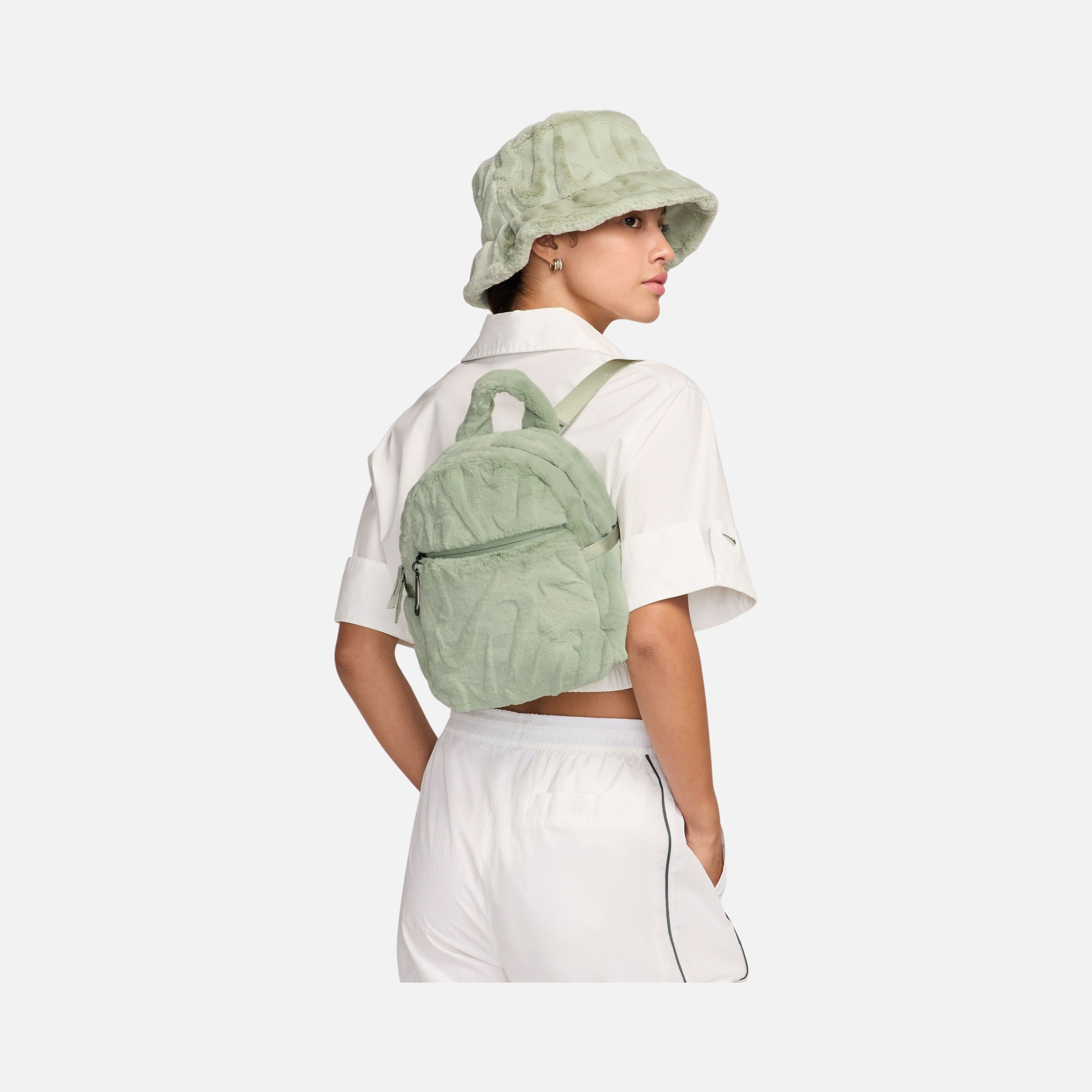 Nike Sportswear Futura Faux Fur (6 L) Mini Kadın Sırt Çantası