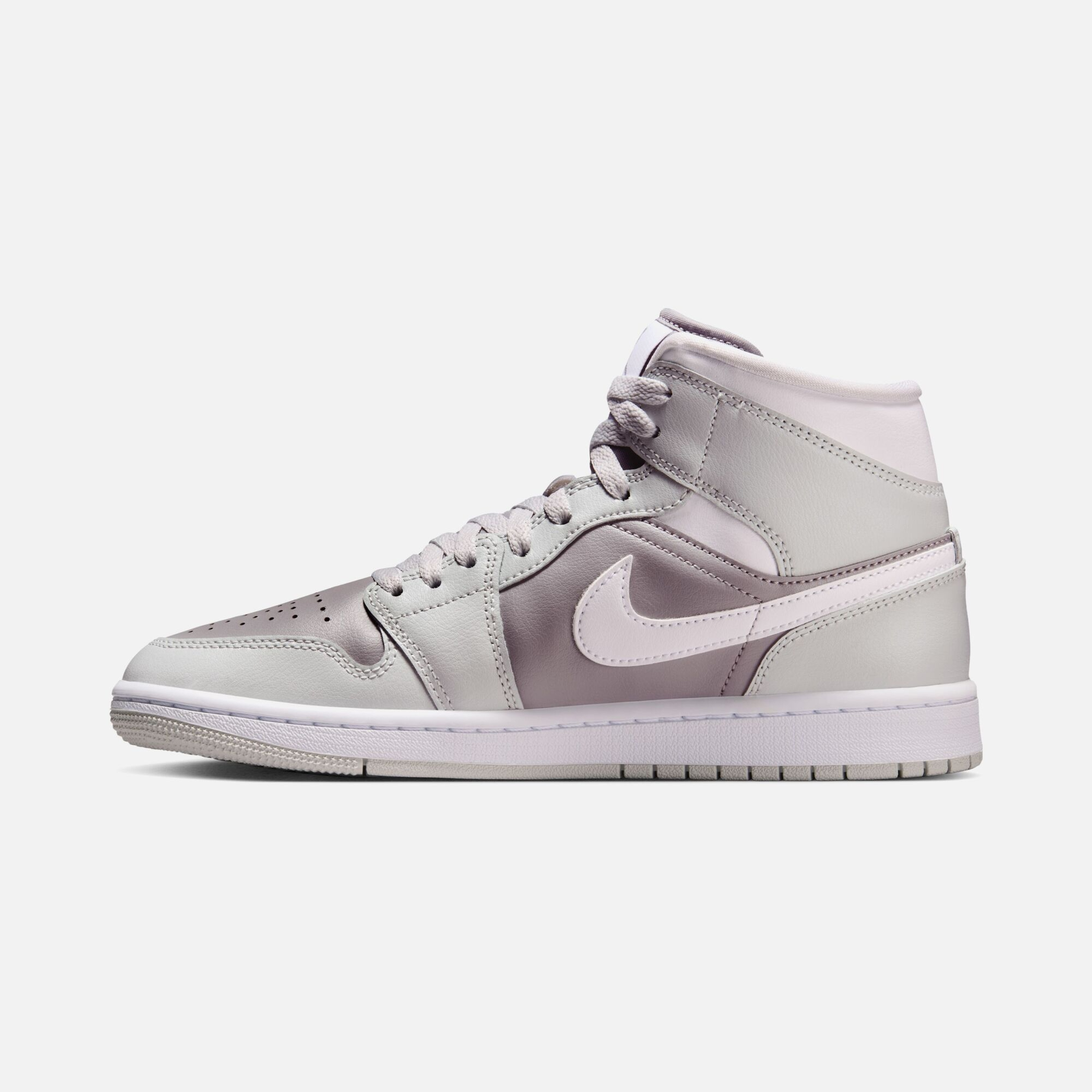 Nike Air Jordan 1 Mid Kadın Spor Ayakkabı