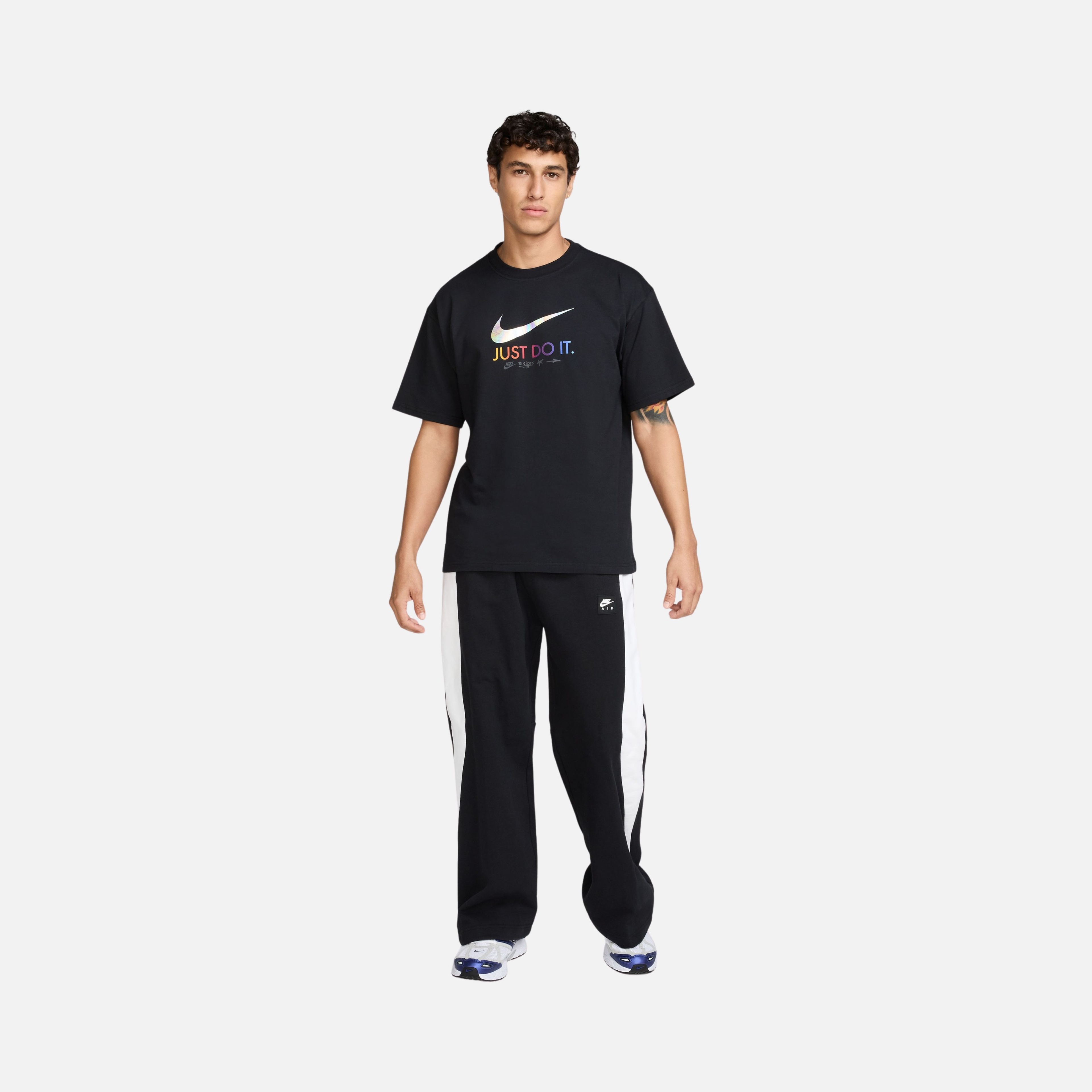 Nike Sportswear M90 OC Mixtape Graphics Short-Sleeve Erkek Tişört