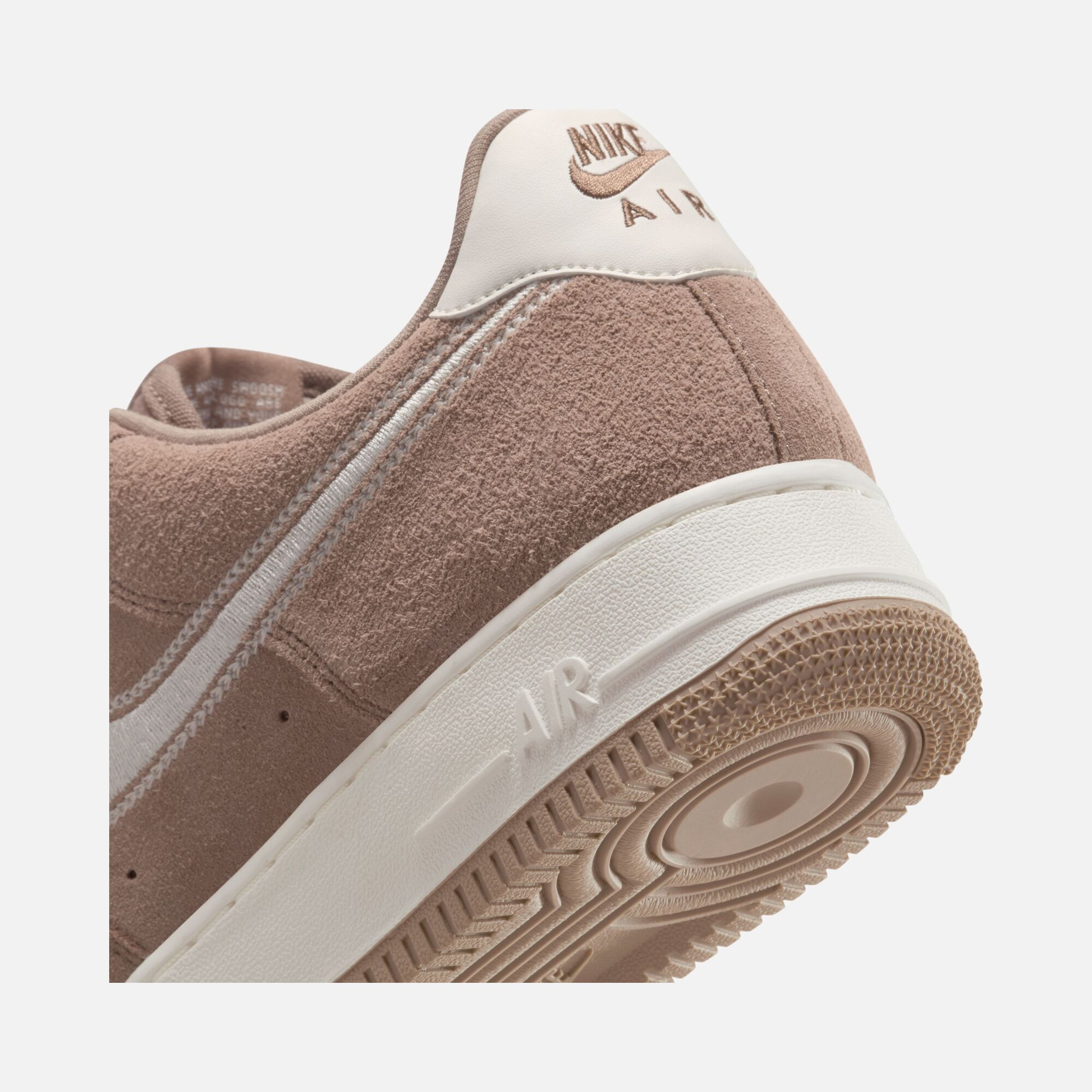 Nike Air Force 1 '07 LV8 ''Embroidered Swoosh Logo Detail'' Erkek Spor Ayakkabı