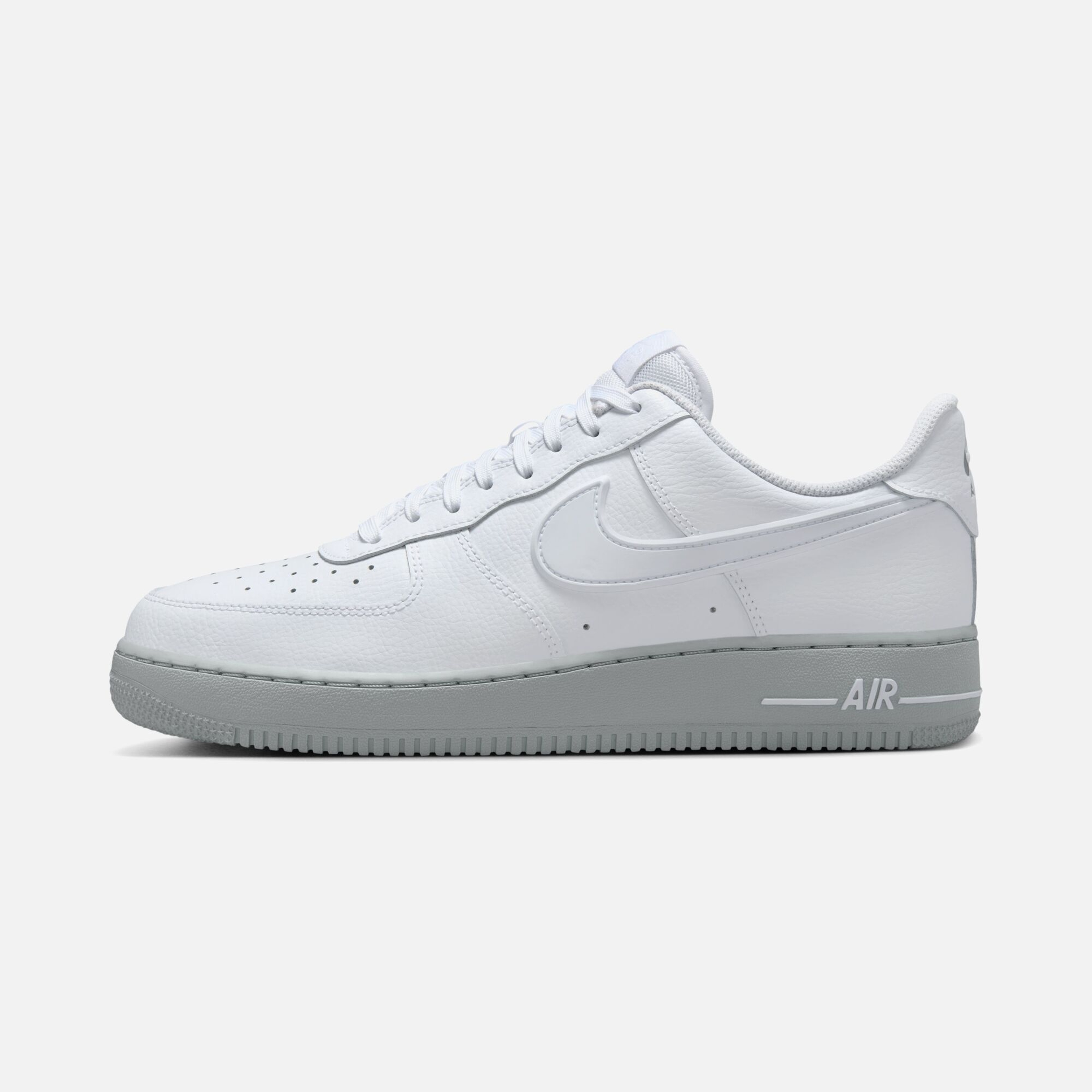 Nike Air Force 1 '07 Leather Erkek Spor Ayakkabı