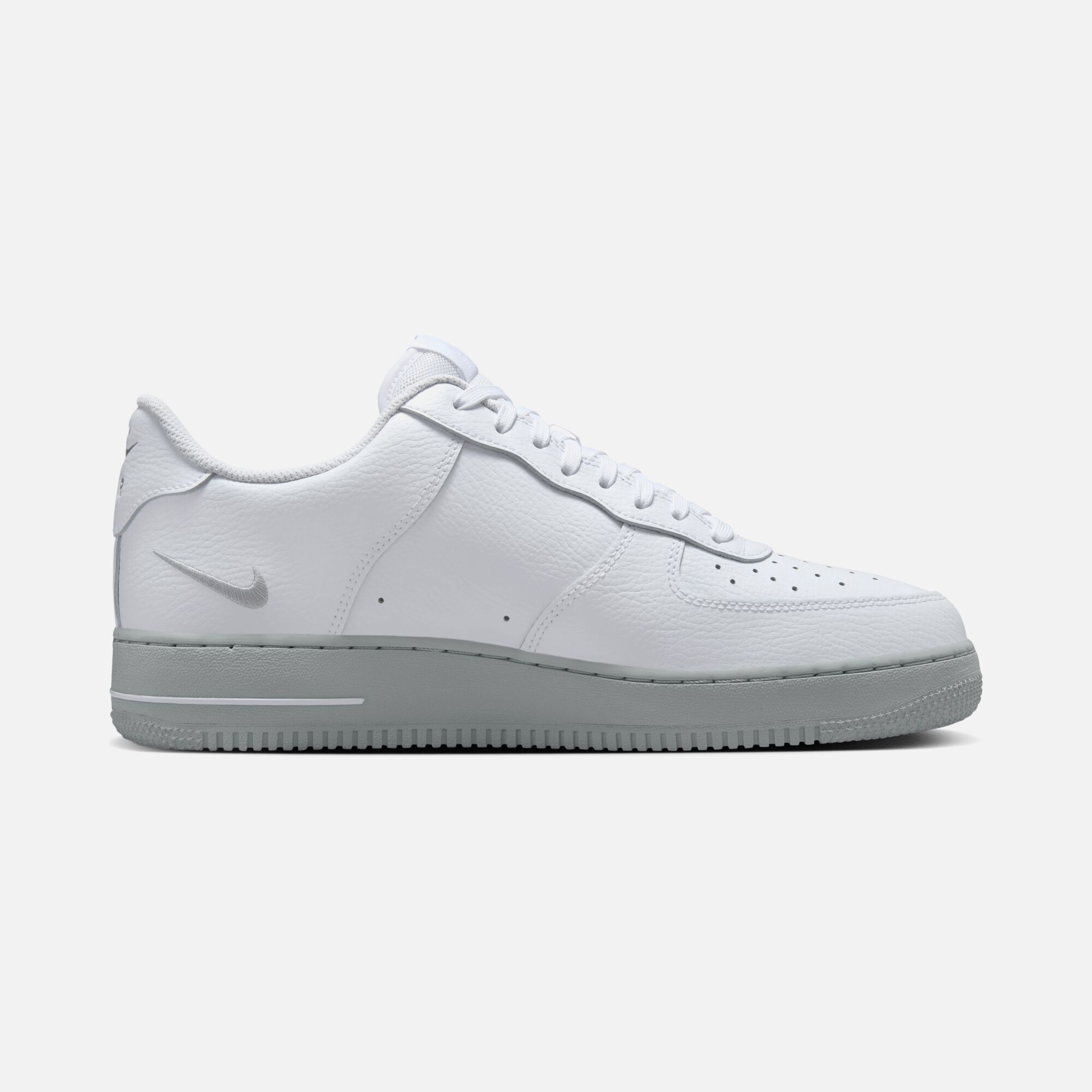 Nike Air Force 1 '07 Leather Erkek Spor Ayakkabı