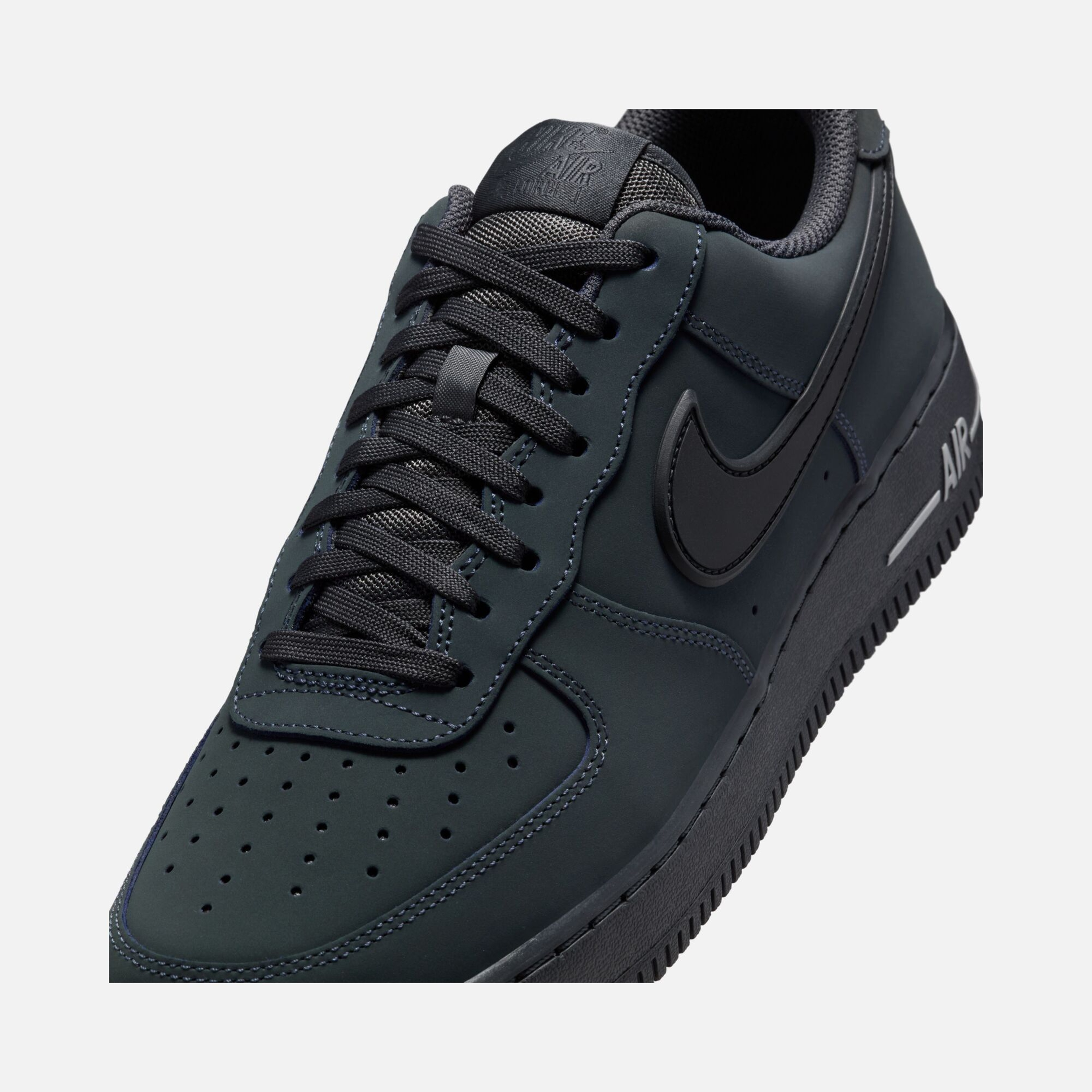 Nike Air Force 1 '07 SS25 Erkek Spor Ayakkabı