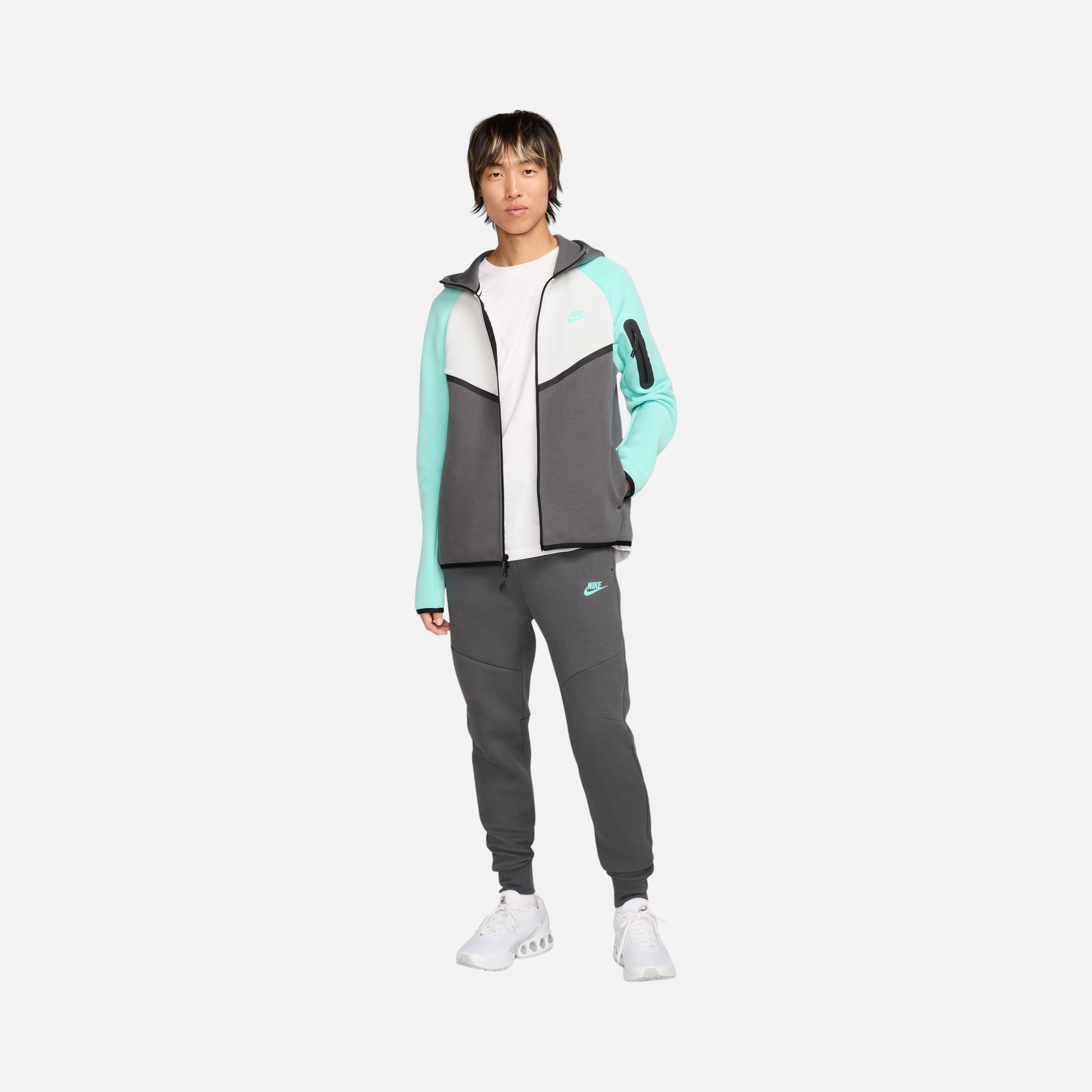 Nike Sportswear Tech Fleece Windrunner Full-Zip Hooded Erkek Sweatshirt
