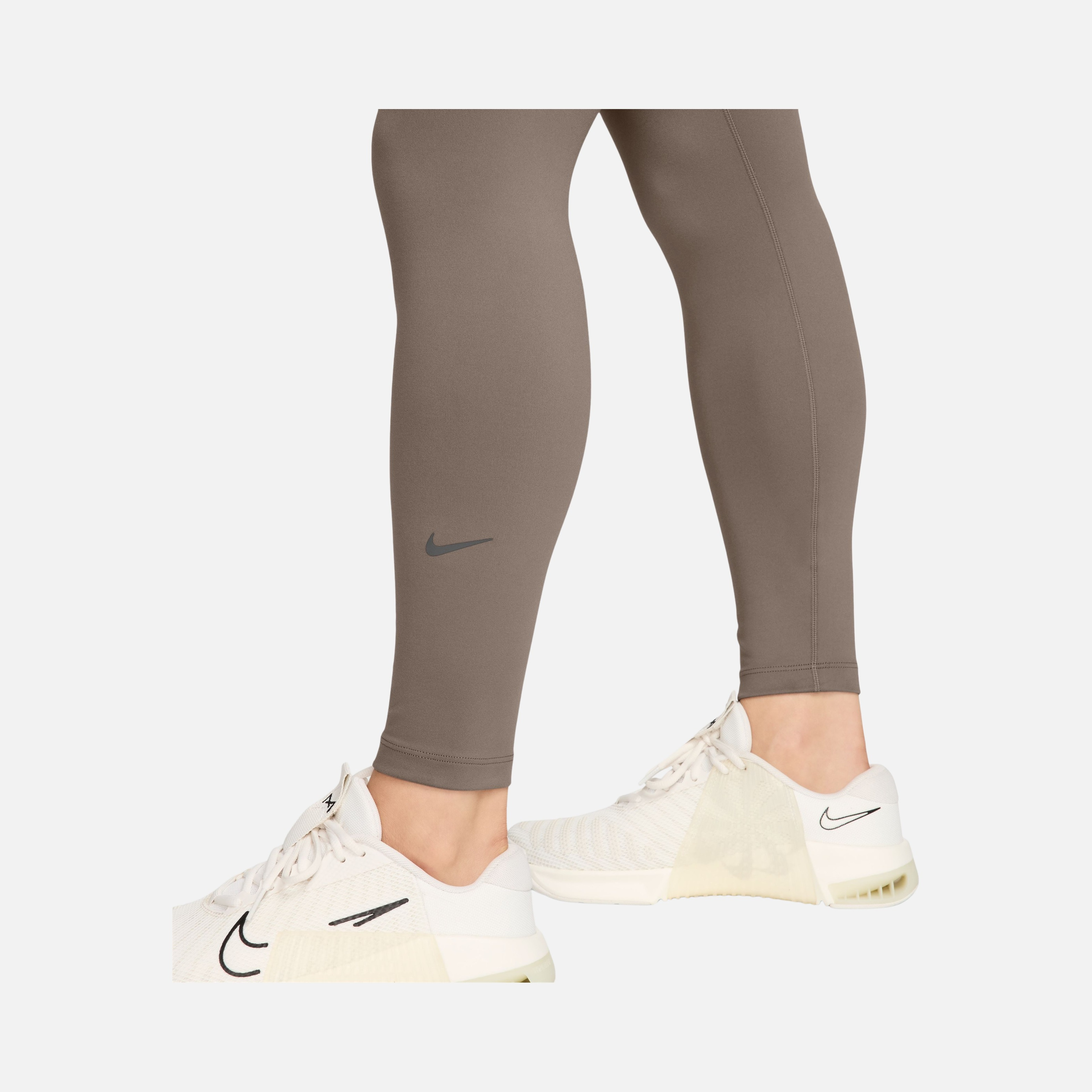 Nike One Dri-Fit High-Waisted 7/8 Multidirectional Kadın Tayt