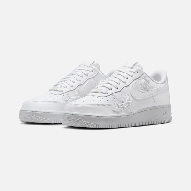 Nike Beyaz Nike Air Force 1