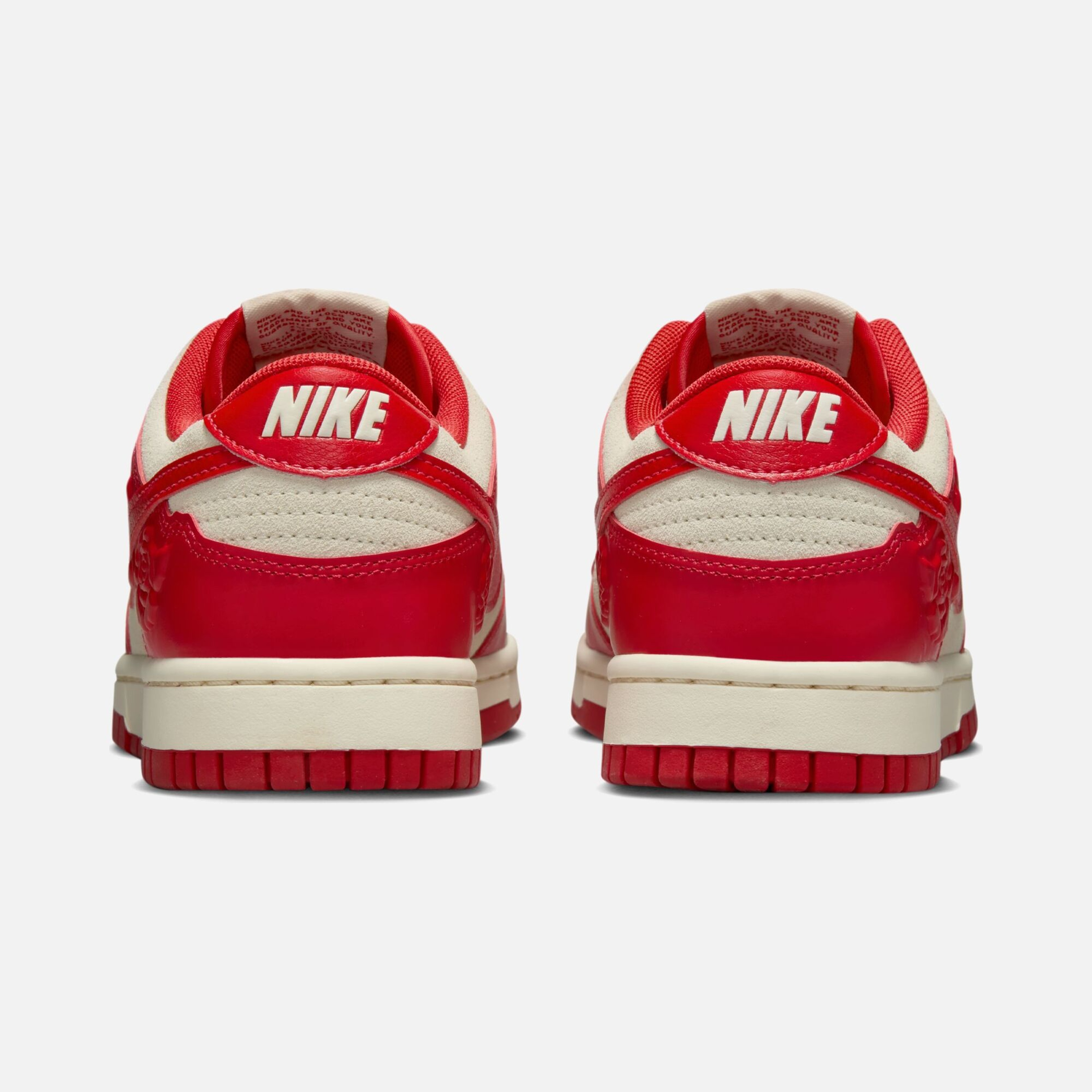 Nike Dunk Low ''Embossed Rose Details'' Kadın Spor Ayakkabı