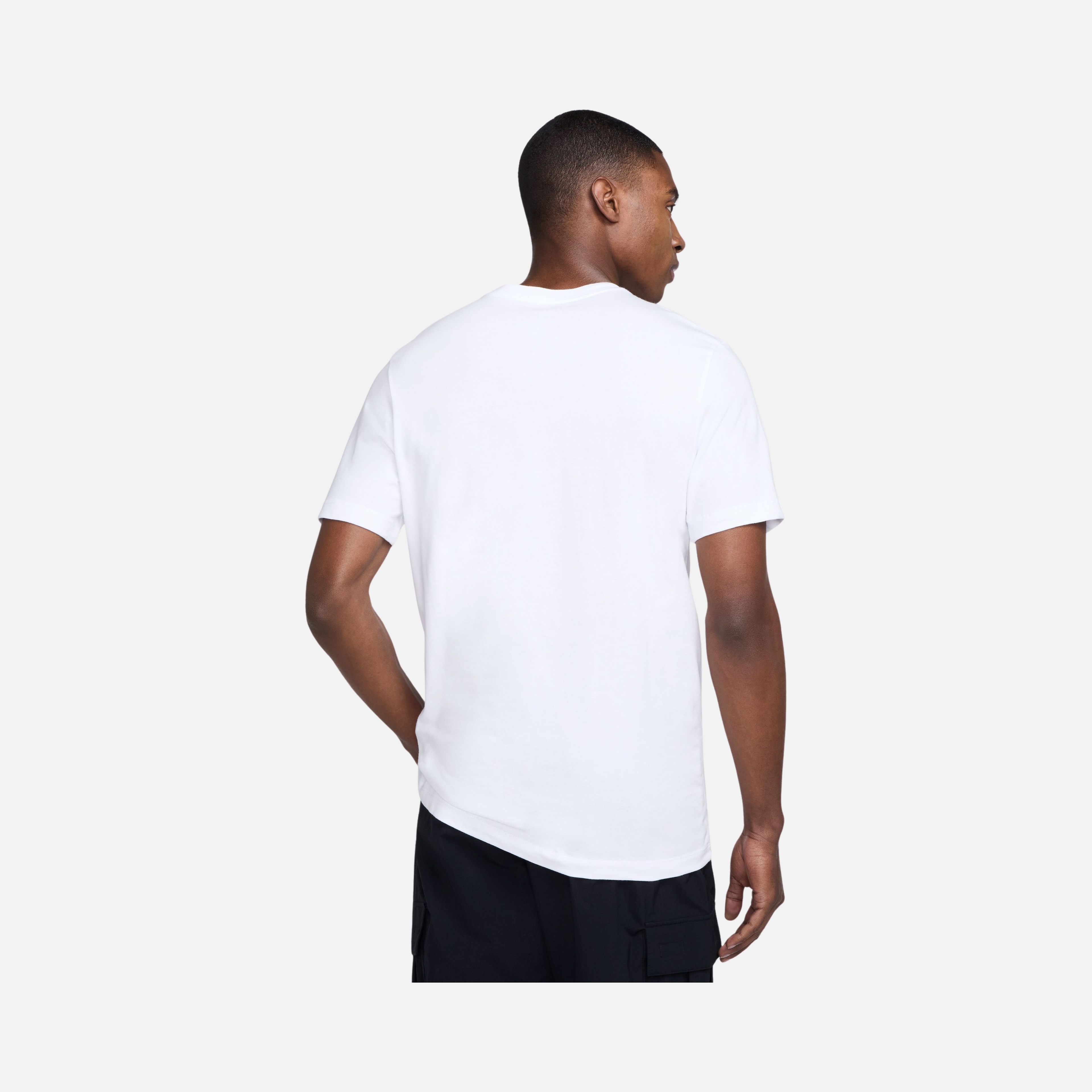 Nike Sportswear 6 Mo Futura Graphic Short-Sleeve Erkek Tişört