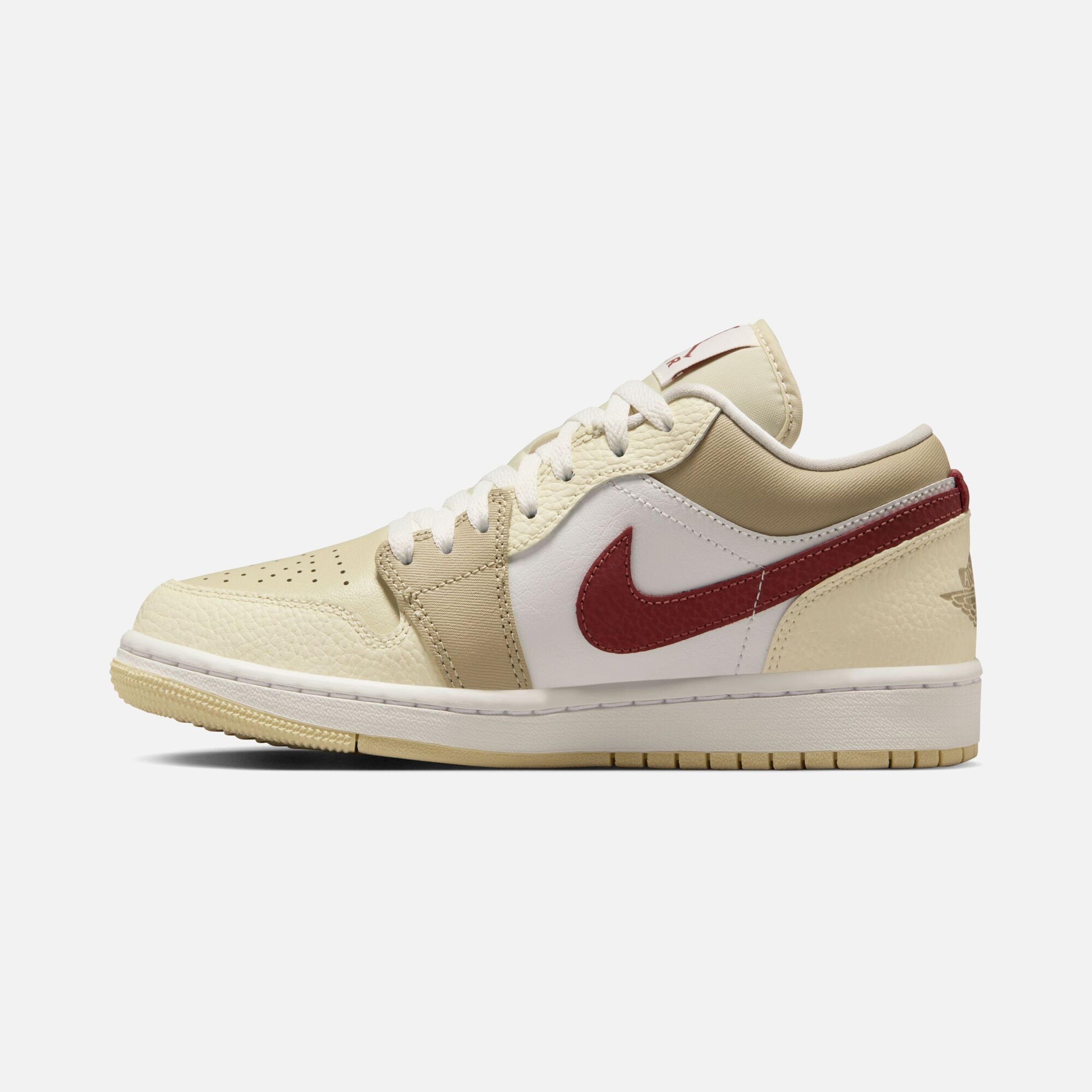 Nike Air Jordan 1 Low SS25 Kadın Spor Ayakkabı