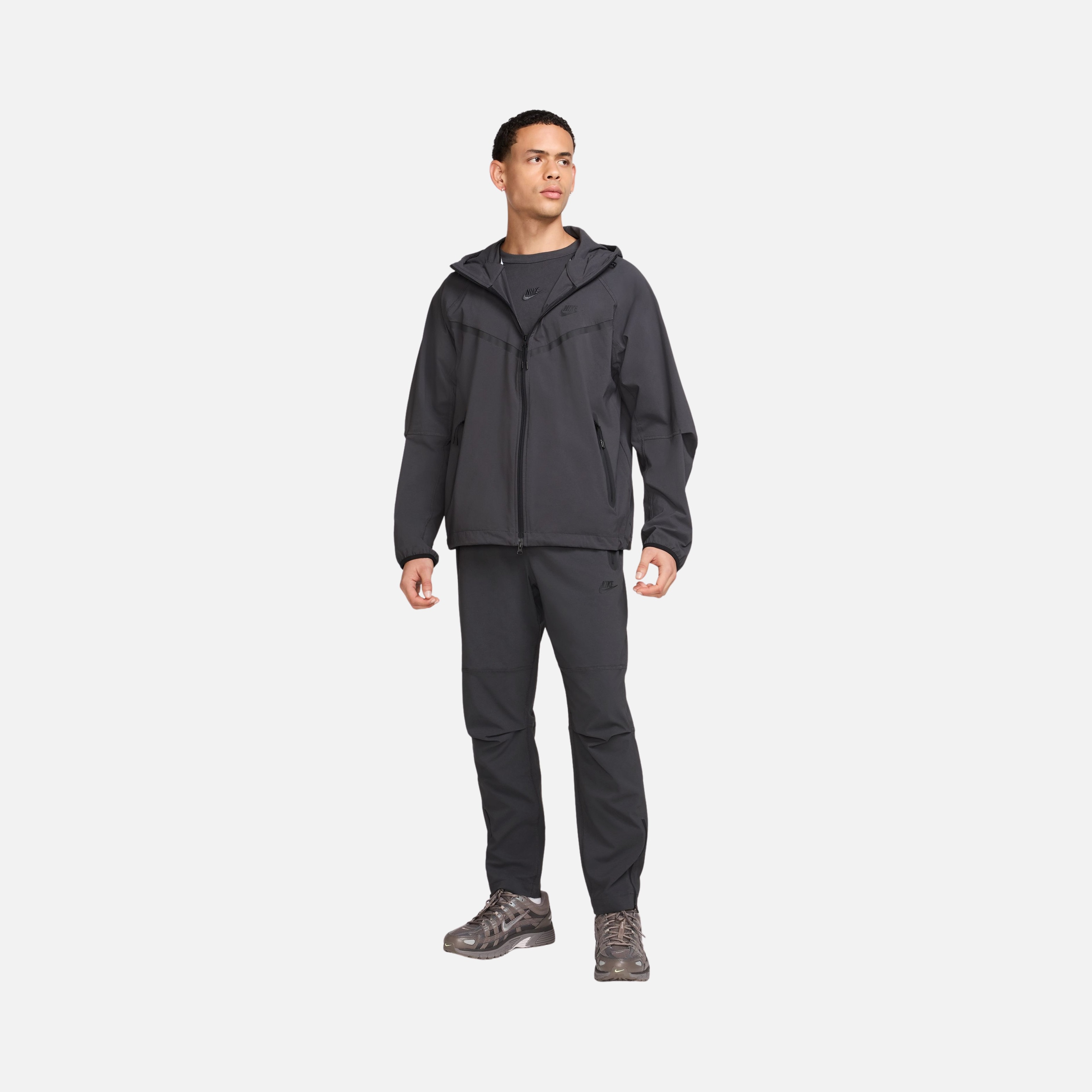 Nike Sportswear Tech Oversized Woven Erkek Eşofman Altı