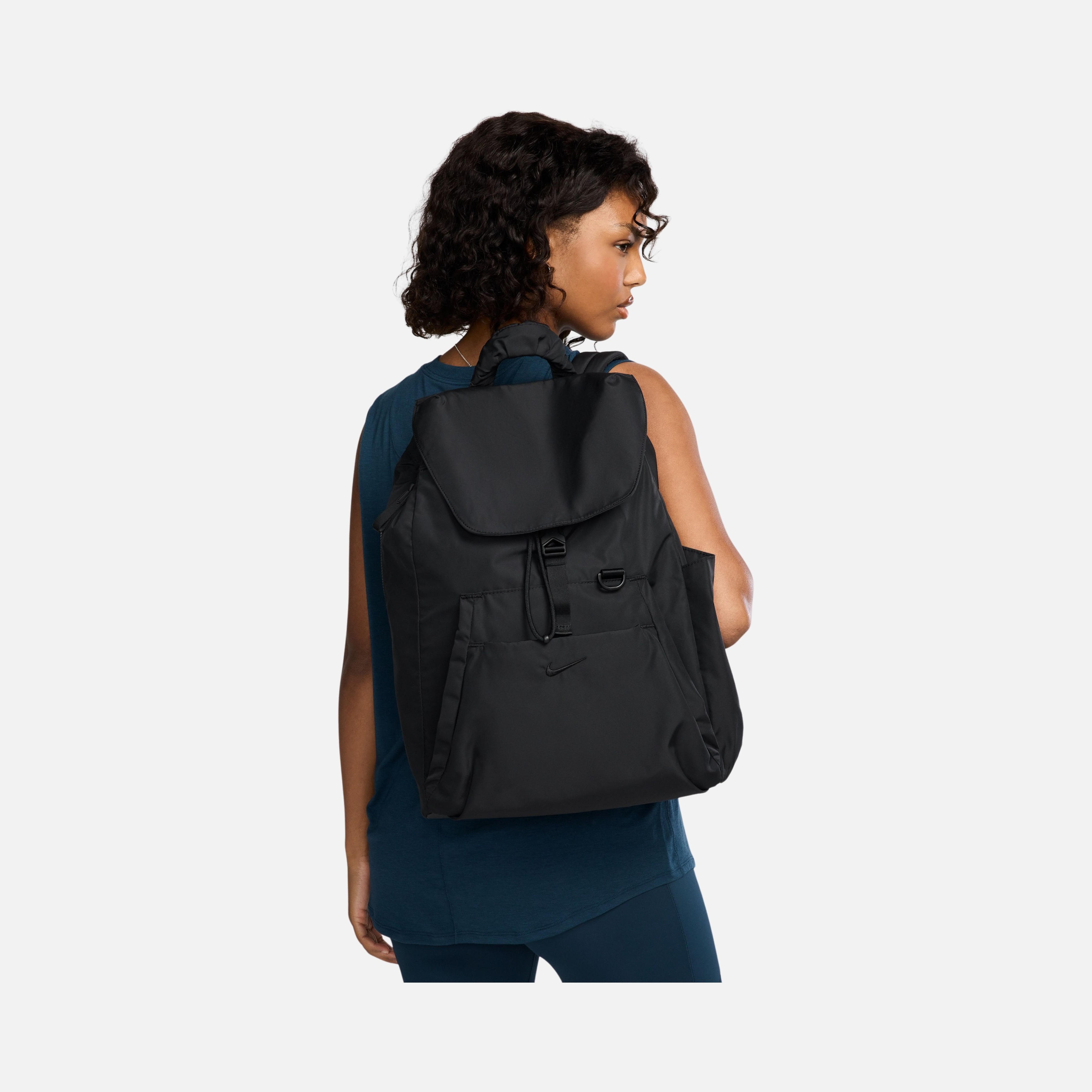 Nike One ''Drawstring, Buckle & Magnetic Lock Design'' (25 L) Training Kadın Sırt Çantası