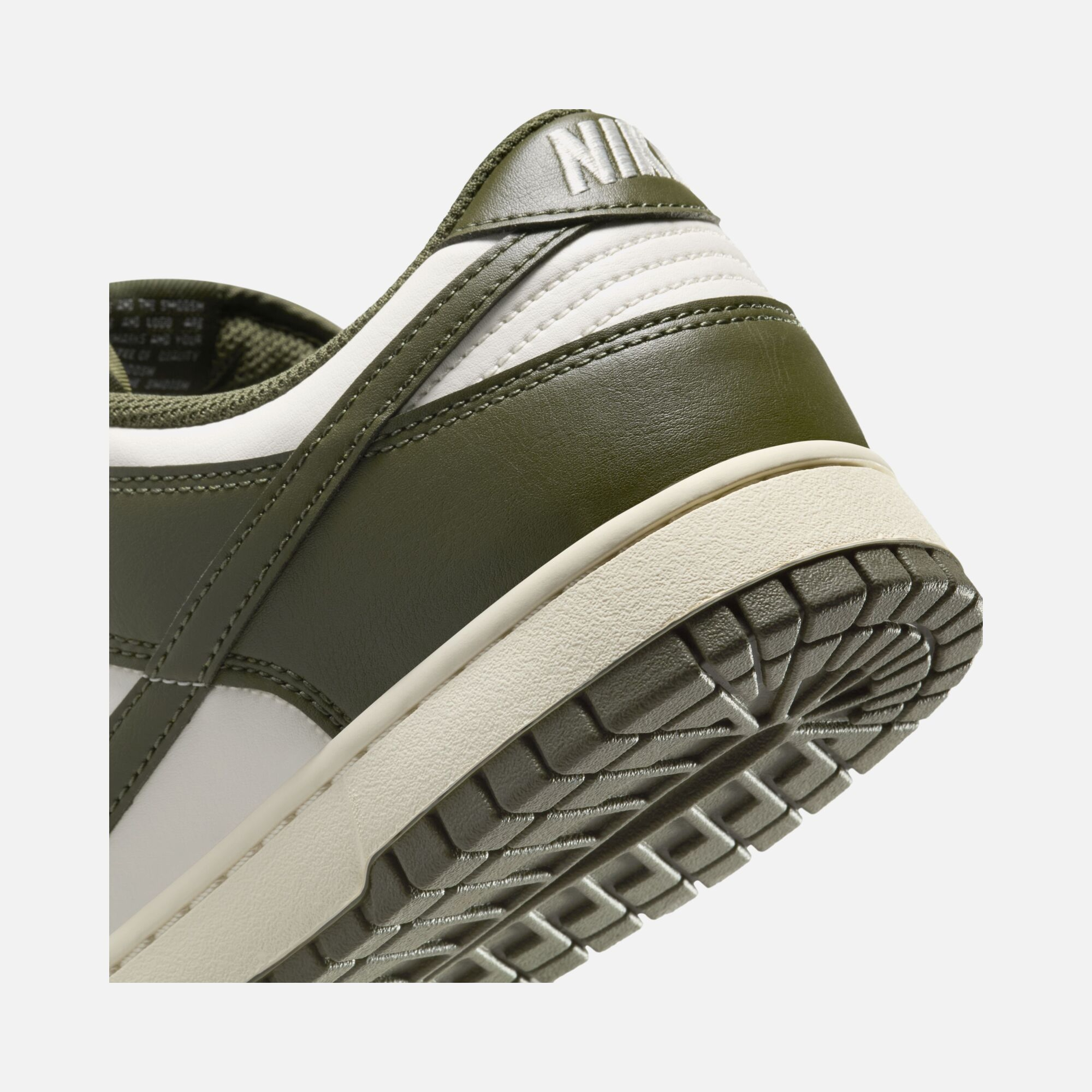 Nike Dunk Low Retro SS25 Erkek Spor Ayakkabı