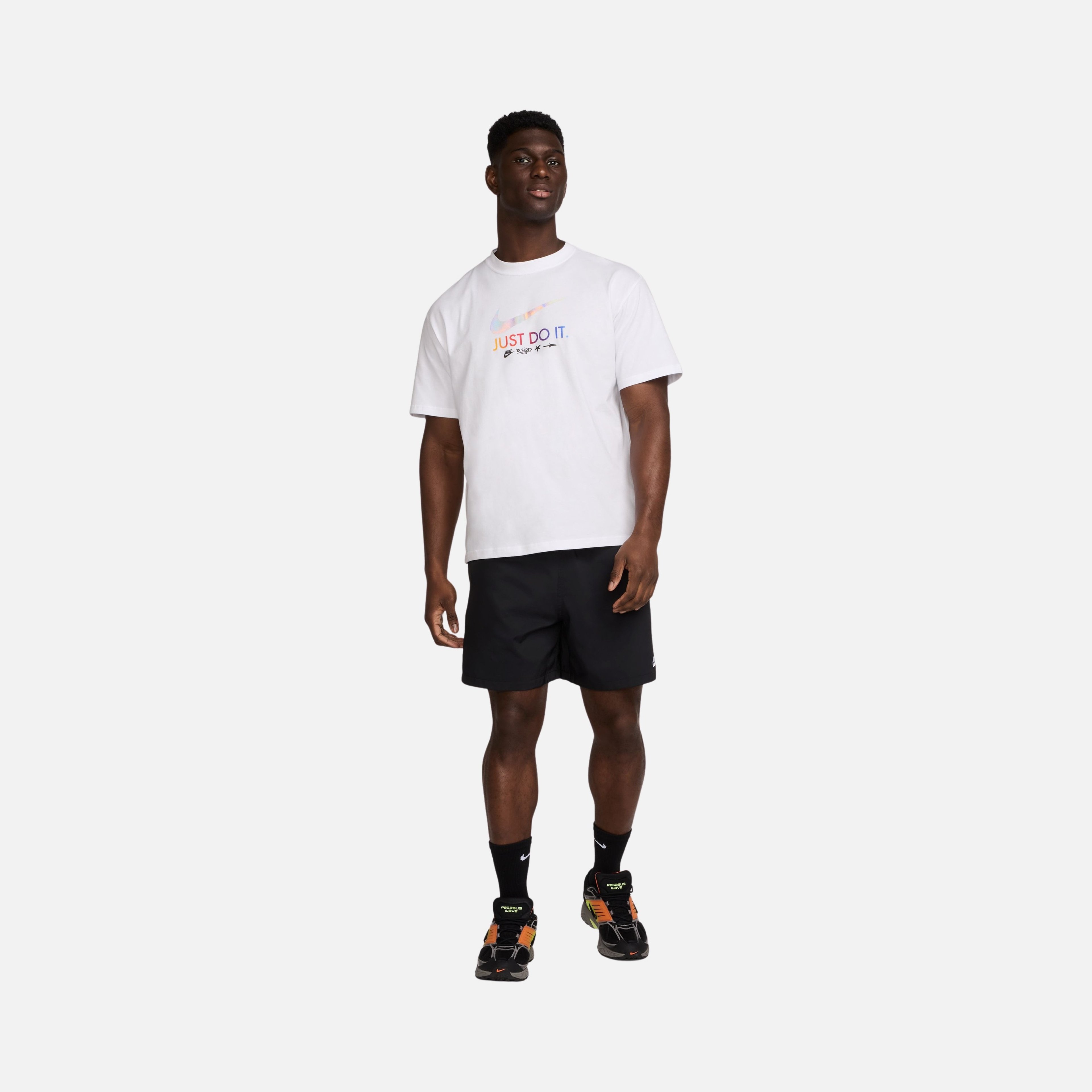 Nike Sportswear M90 OC Mixtape Graphics Short-Sleeve Erkek Tişört